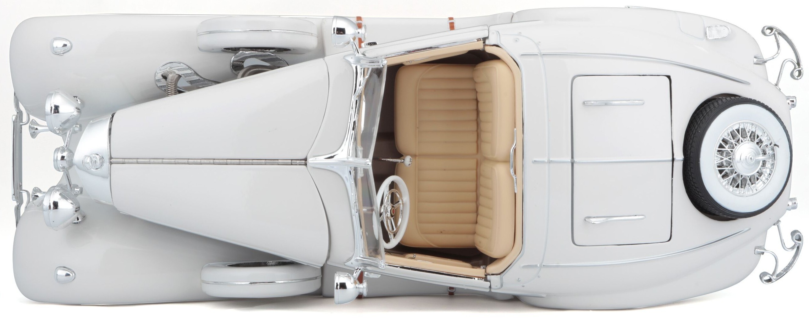 Автомодель MAISTO 1:18 Mercedes-Benz 500 K Typ Specialroadster (36055 white) фото 6