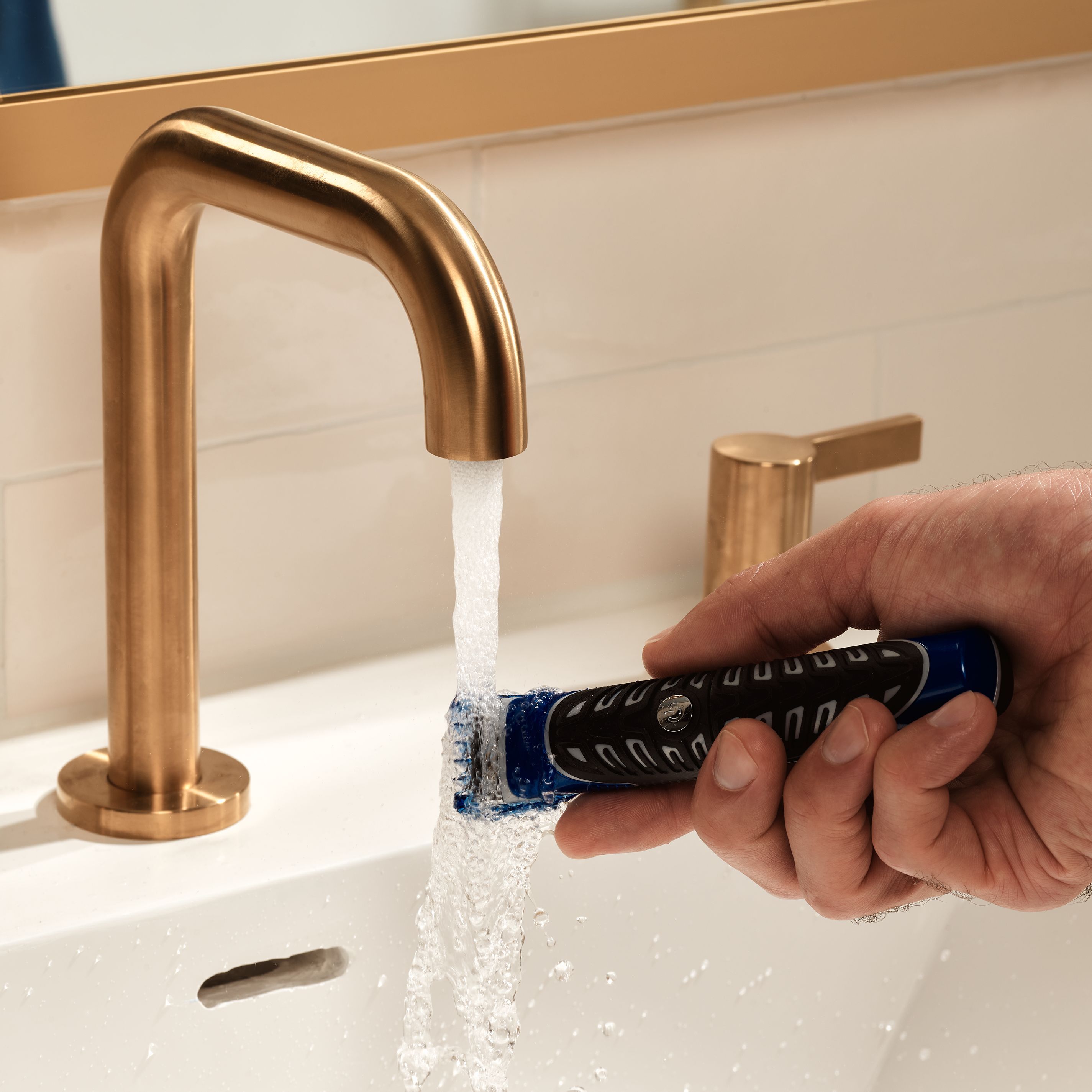 Бритва-стайлер Gillette Fusion5 ProGlide Styler с 1 сменным картриджем ProGlide Power + 3 насадки для моделирования фото 9