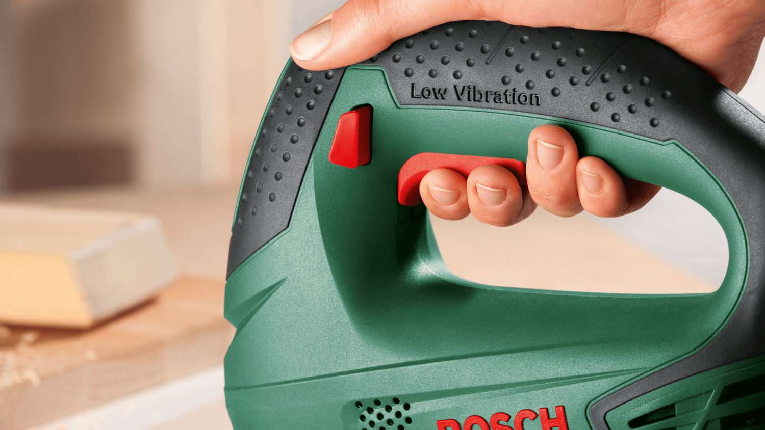 Електролобзик Bosch PST 700 E (0.603.3A0.020)фото