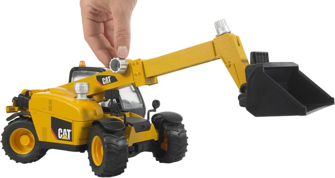 Дорожный погрузчик BRUDER 1:16 CAT с телескопической стрелой (02141) фото 4
