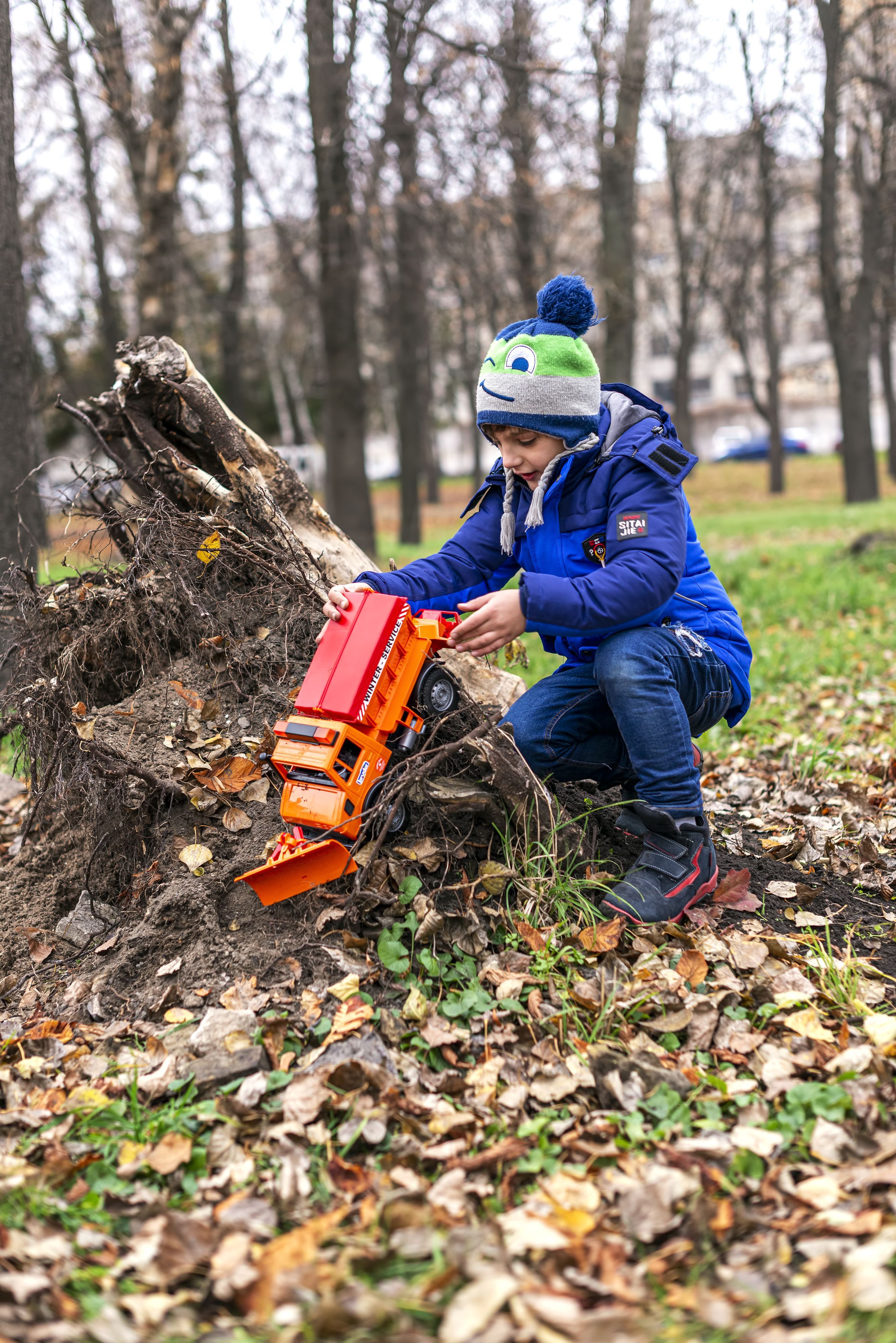 Снігоприбиральної автомобіль Bruder 1:16 MB Unimog (02572)фото7