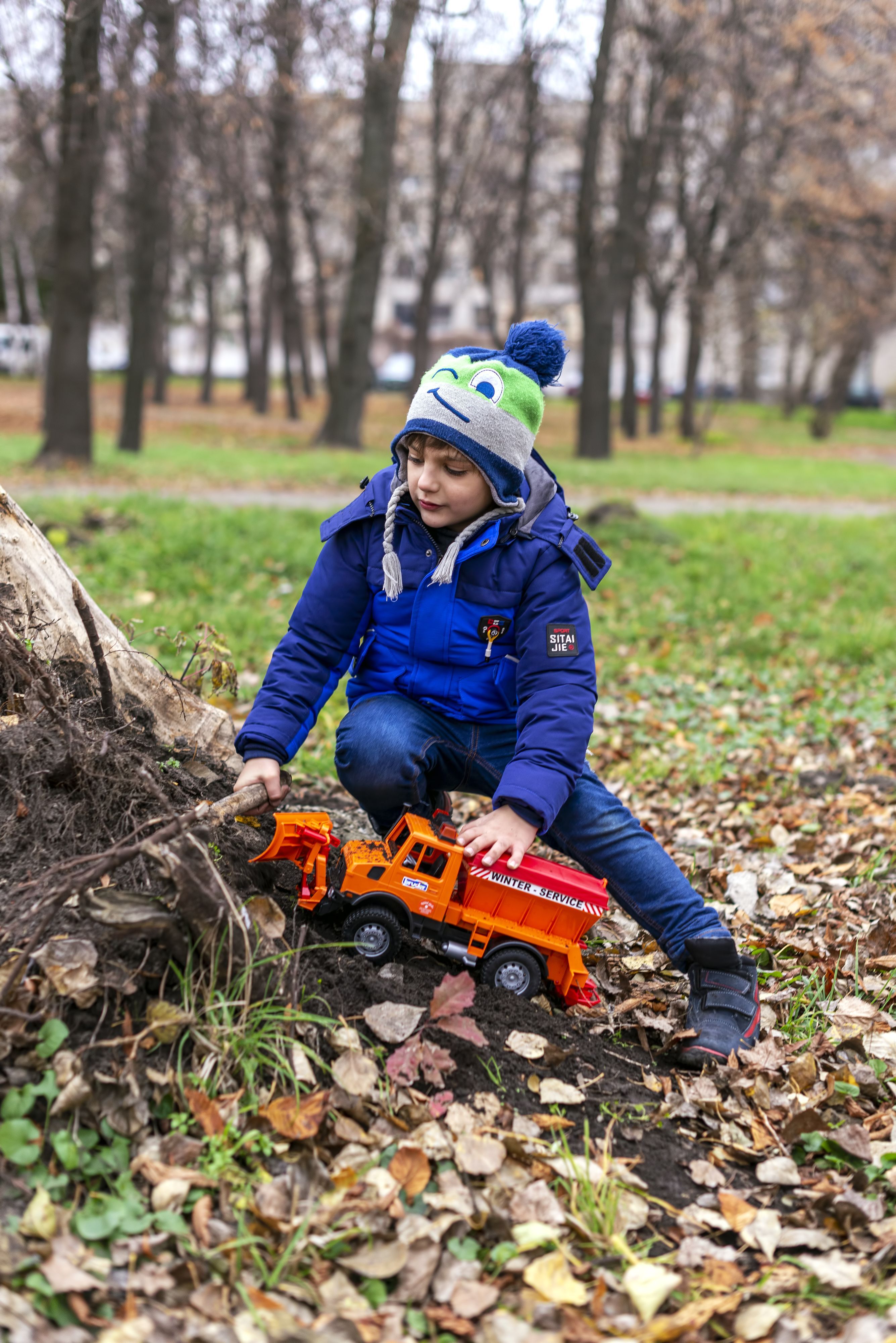 Снігоприбиральної автомобіль Bruder 1:16 MB Unimog (02572)фото8