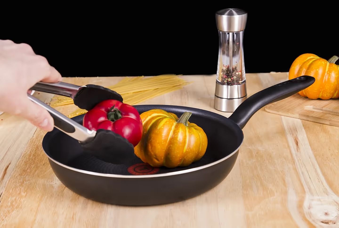 Сковорода Tefal Evidence 26 см (C3550502) фото