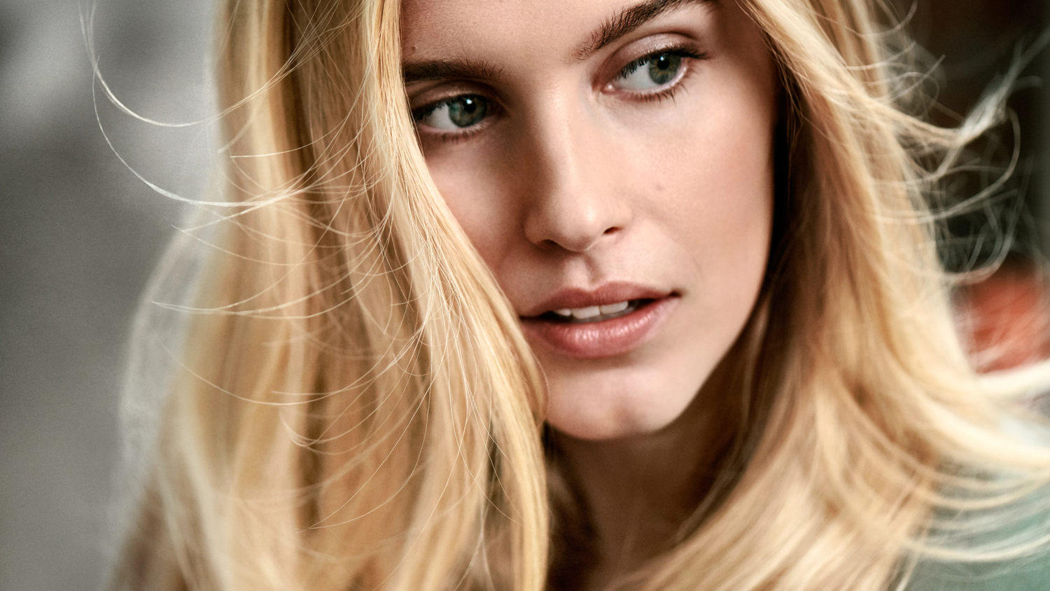 Фен Philips Pro с профессиональным AC мотором HPS910/00 фото