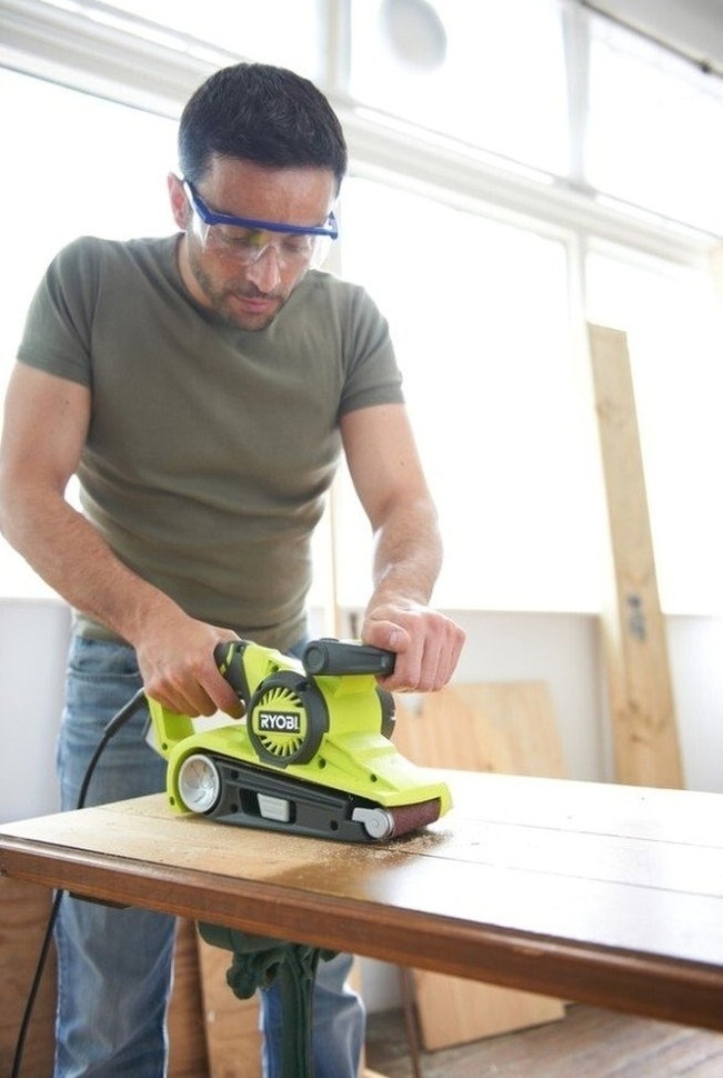 Шлифмашина ленточная Ryobi EBS800 (800Вт) фото 