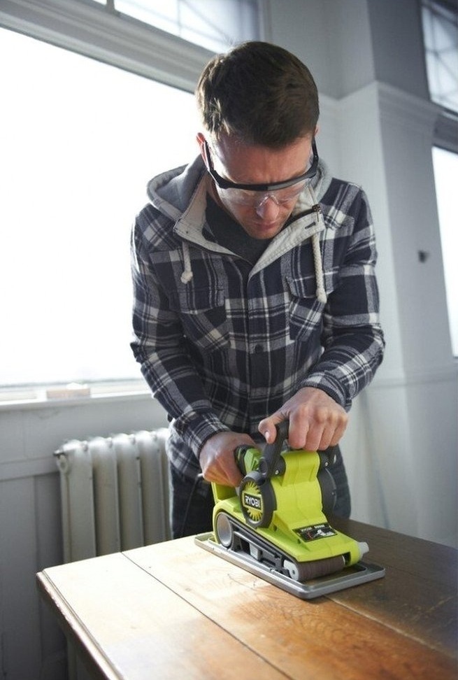 Шлифмашина ленточная Ryobi EBS800 (800Вт) фото 