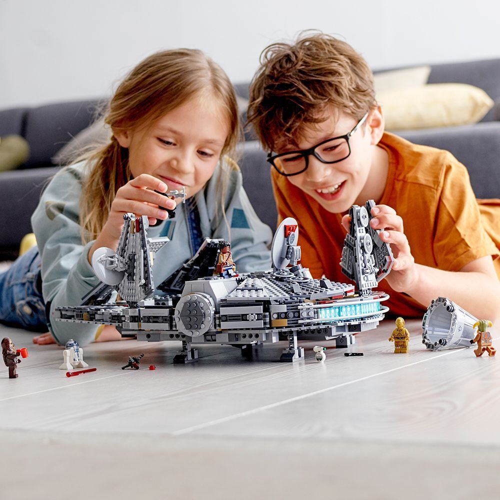 LEGO 75257 Star Wars Millennium Falcon™ (Тисячолiтній сокiл)фото7