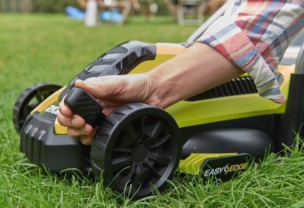 Ryobi 1300w 330mm lawn mower discount