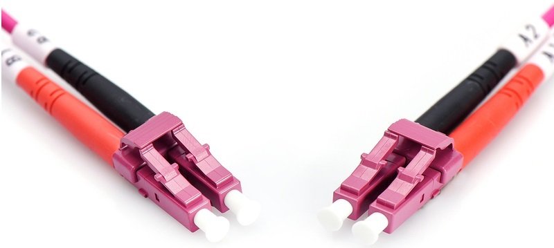 Оптичний патч-корд DIGITUS LC/UPC-LC/UPC,50/125 OM4,duplex,7mфото3