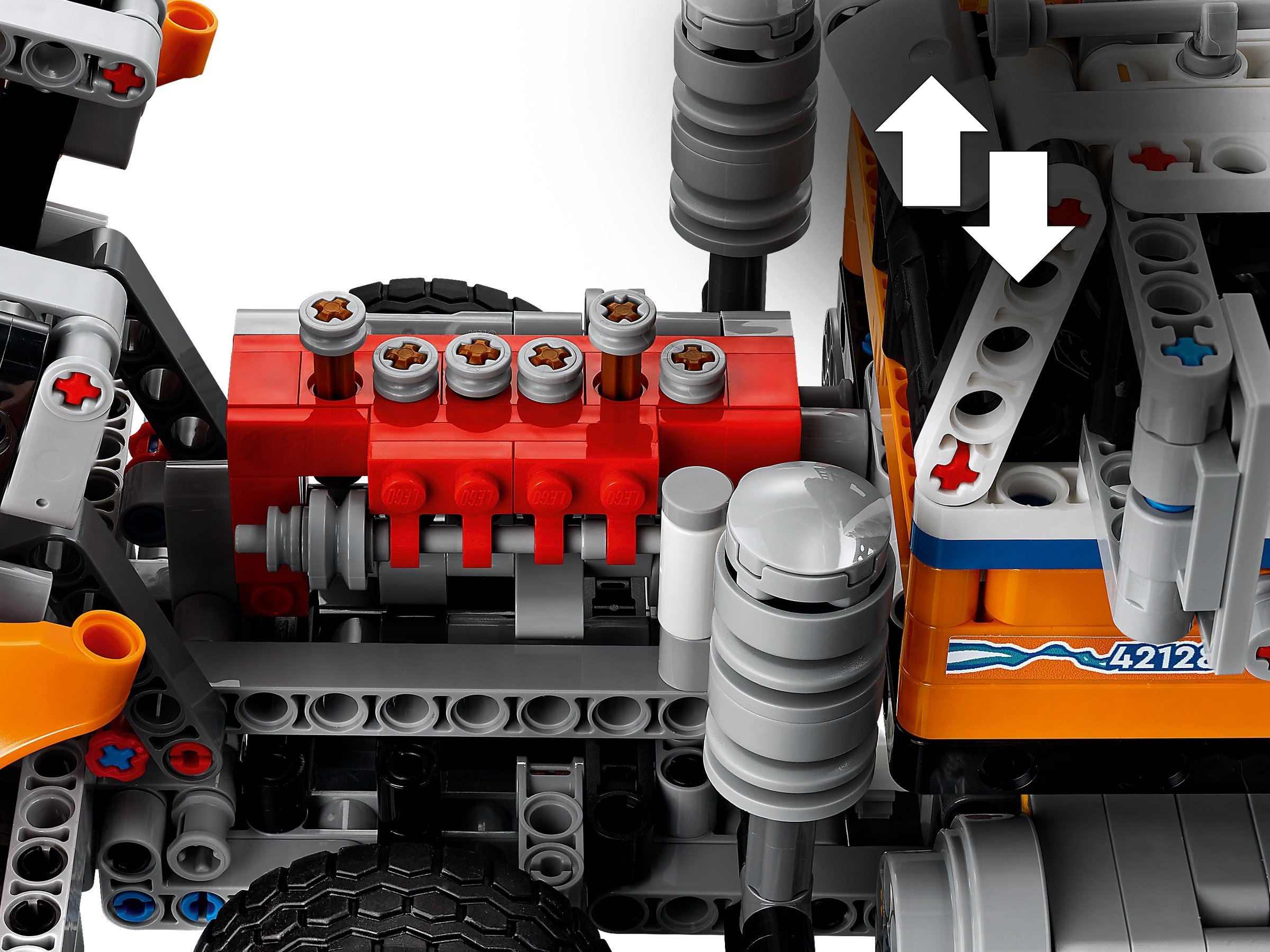 LEGO 42128 Technic Грузовой эвакуатор фото 8