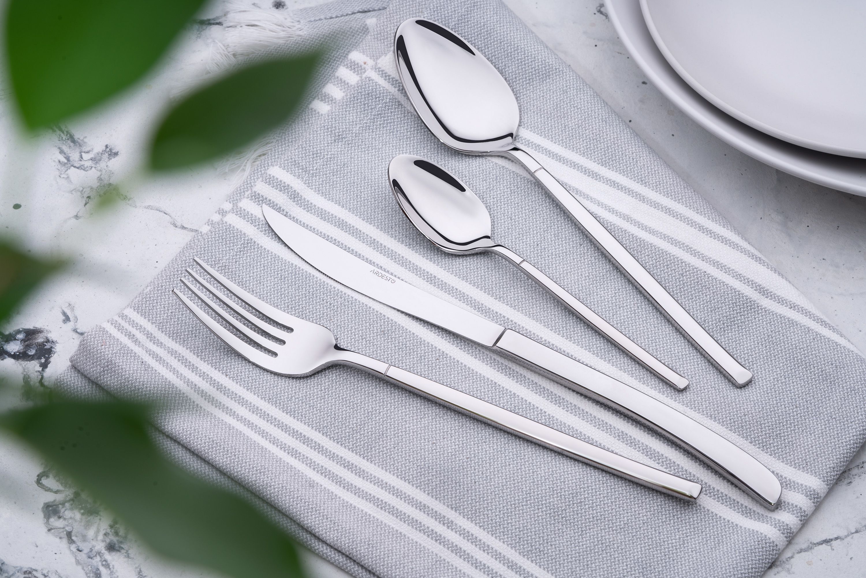 Набор столовых приборов ARDESTO Black Mars Monza 24 предмета (AR0724MS) фото 3