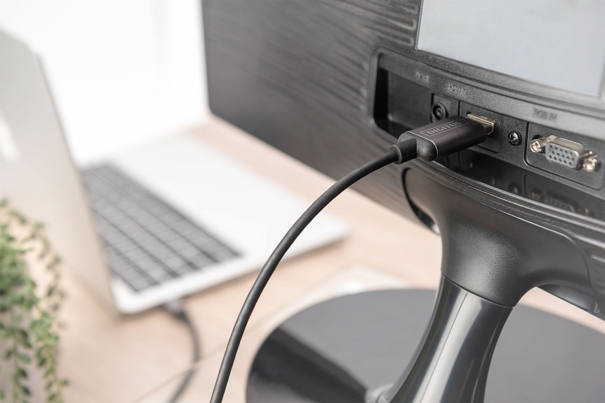 Адаптер DIGITUS USB-C – HDMA UHD 4K, M/M, 1.8 m (DA-70821) фото 7