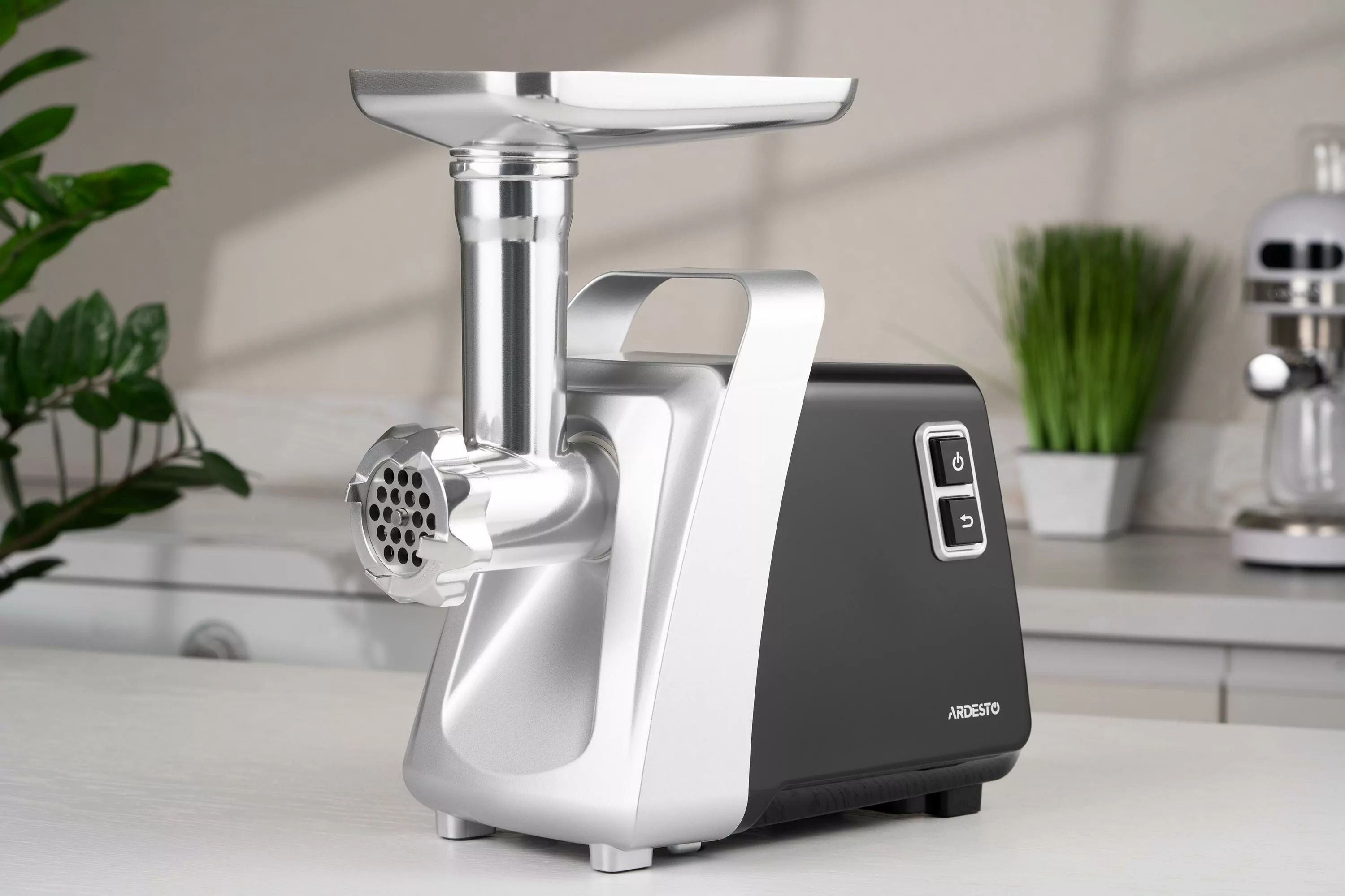 М'ясорубка ARDESTO MGK-2100фото