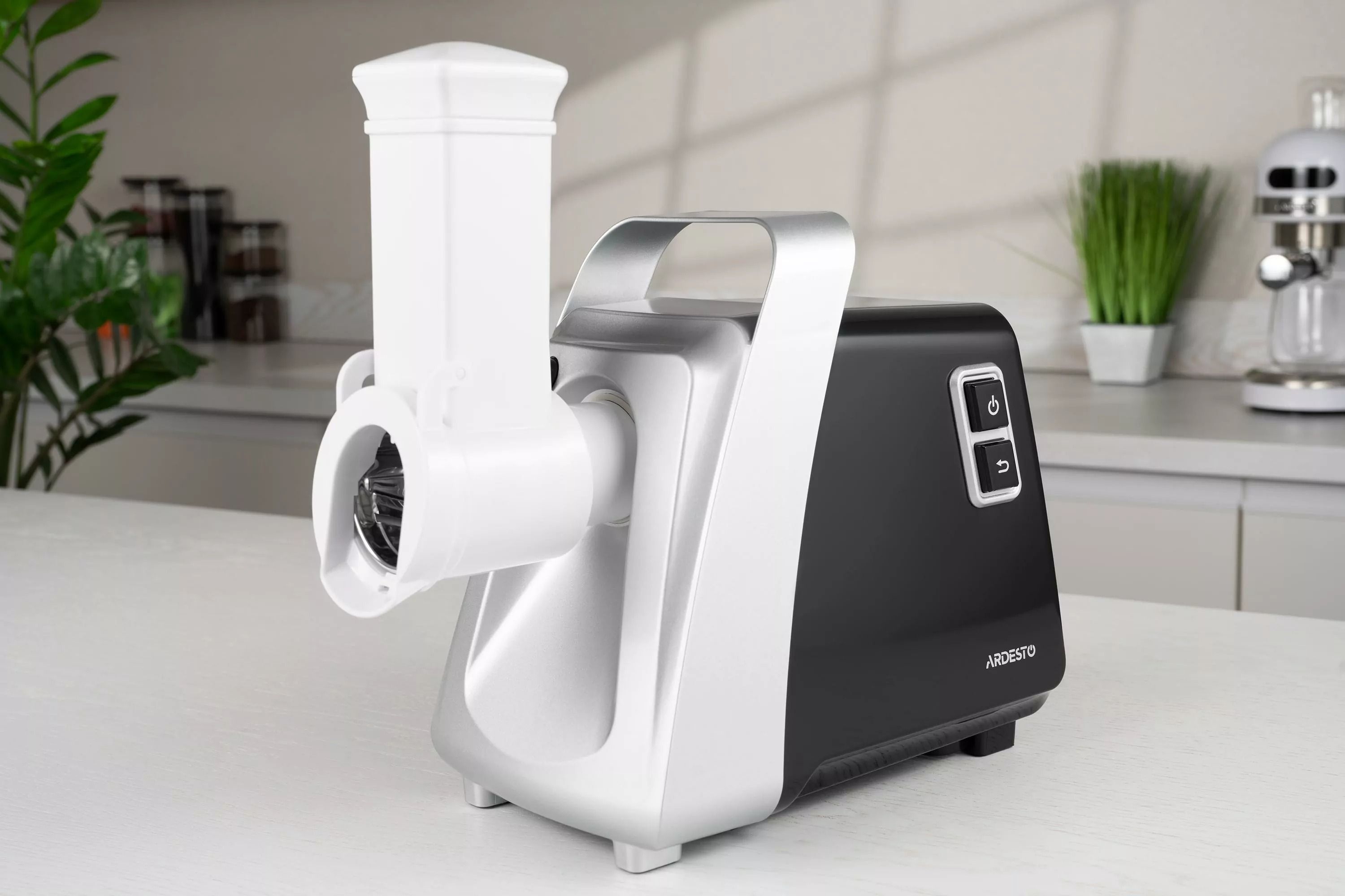 М'ясорубка ARDESTO MGK-2100фото