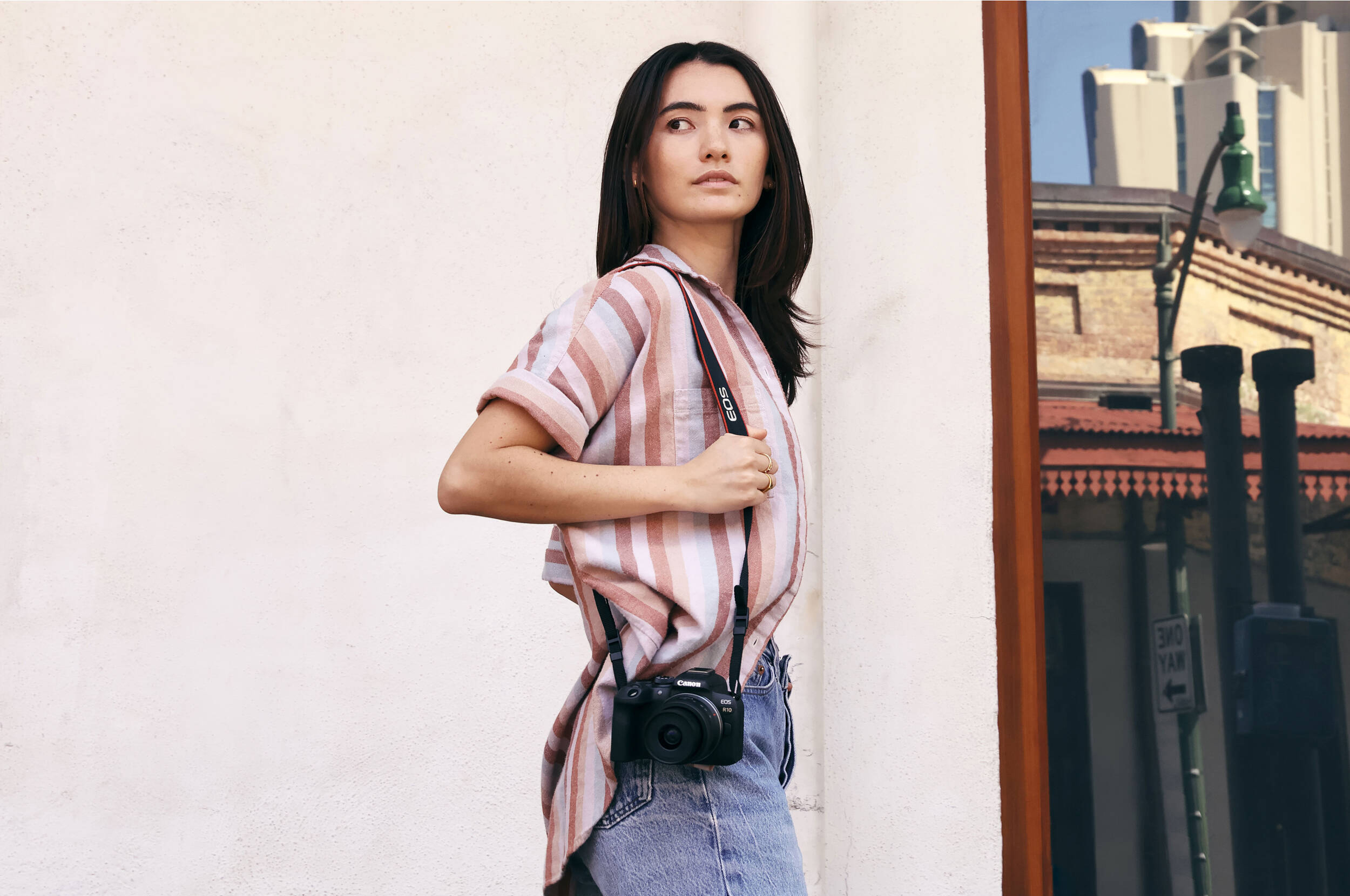 Фотоаппарат CANON EOS R10 + RF-S 18-150 IS STM (5331C048) фото 20