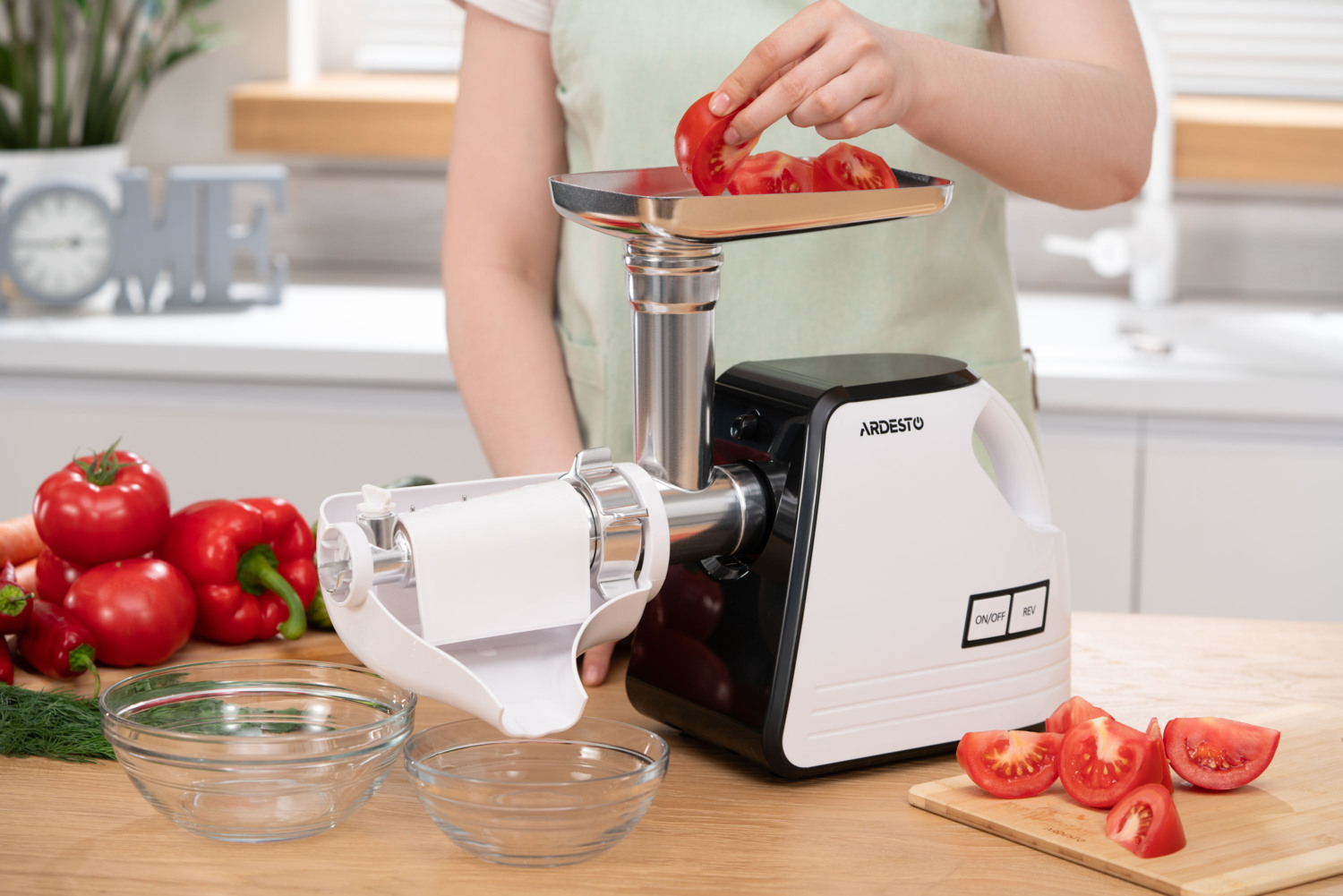 М'ясорубка ARDESTO MGA-2300Wфото