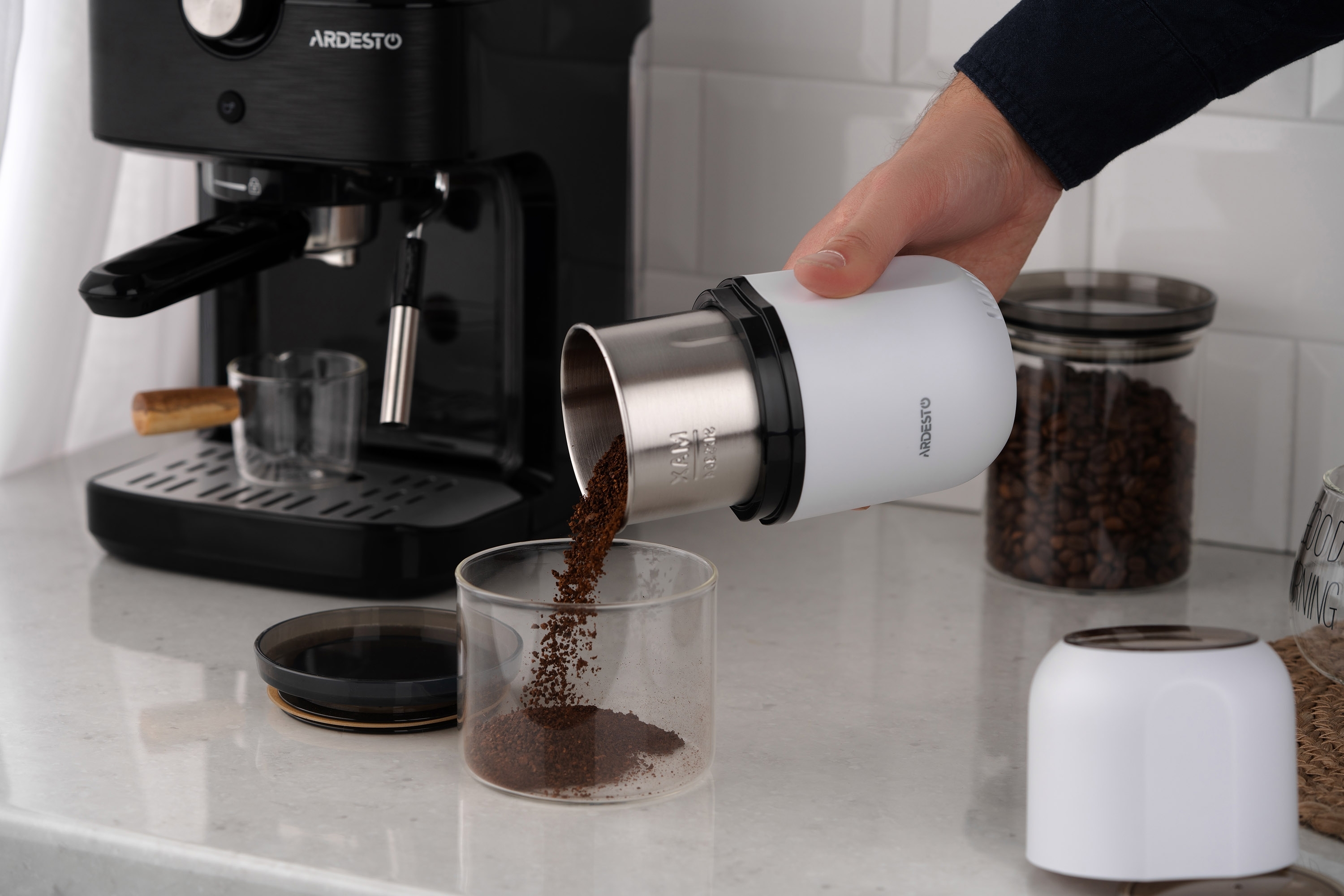 Кофемолка ARDESTO KGC-1508W фото 
