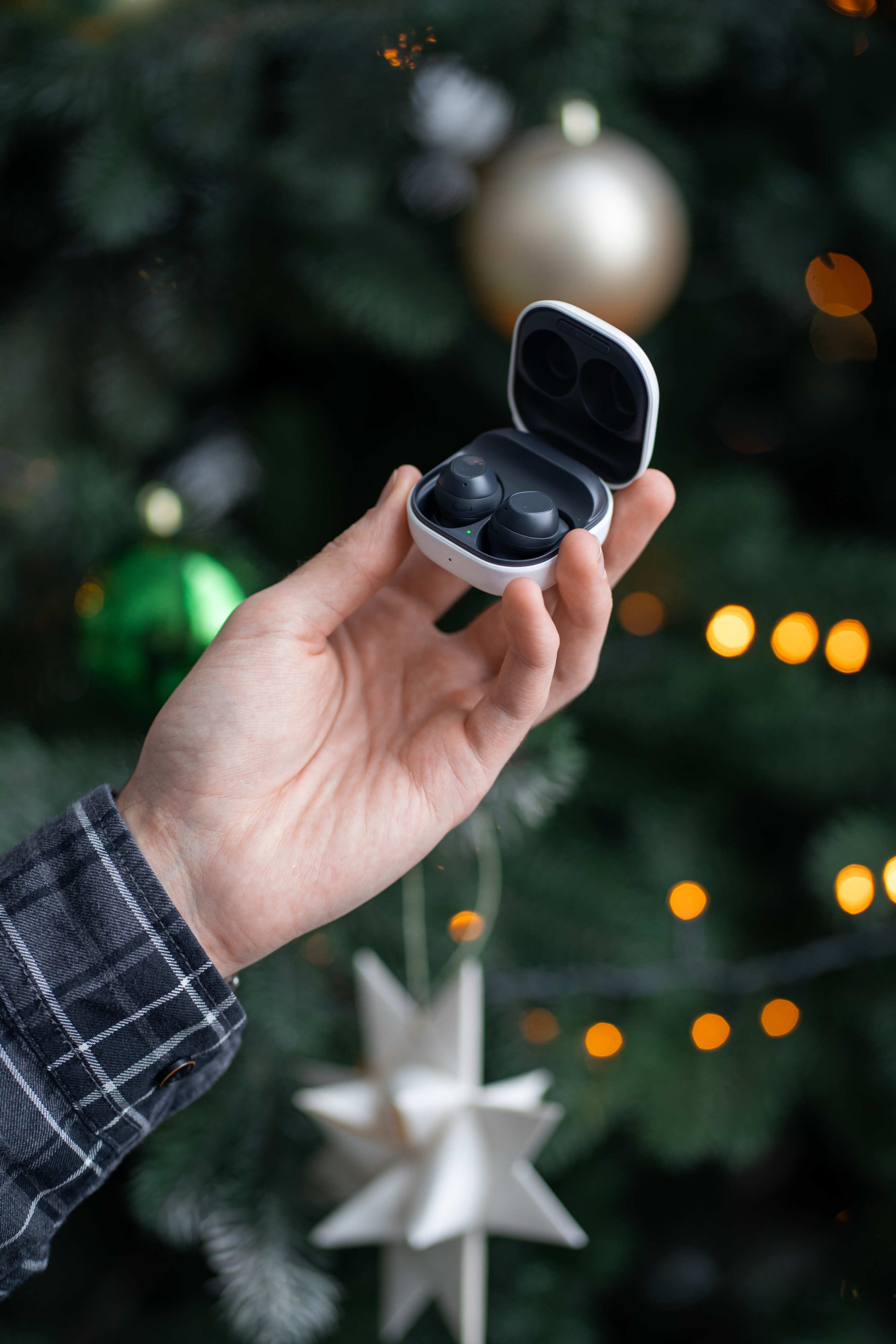 Наушники Bluetooth Samsung Galaxy Buds FE Graphite (SM-R400NZAASEK) фото 12