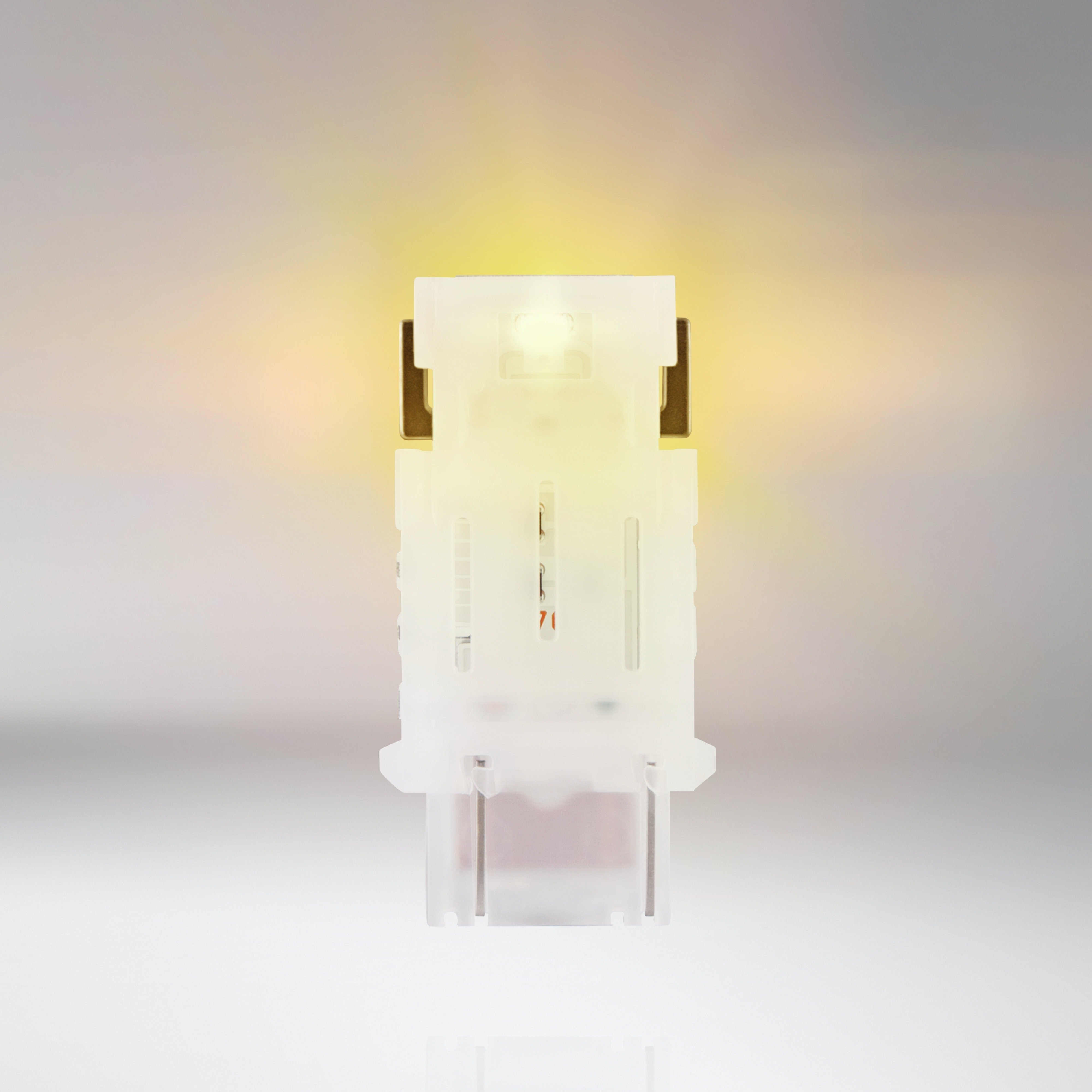 Лампа Osram світлодіодна 12V P27/7W Led 1.9W Yellow W2.5x16Q Ledriving Sl (2шт) (OS_3157_DYP-02B)фото3