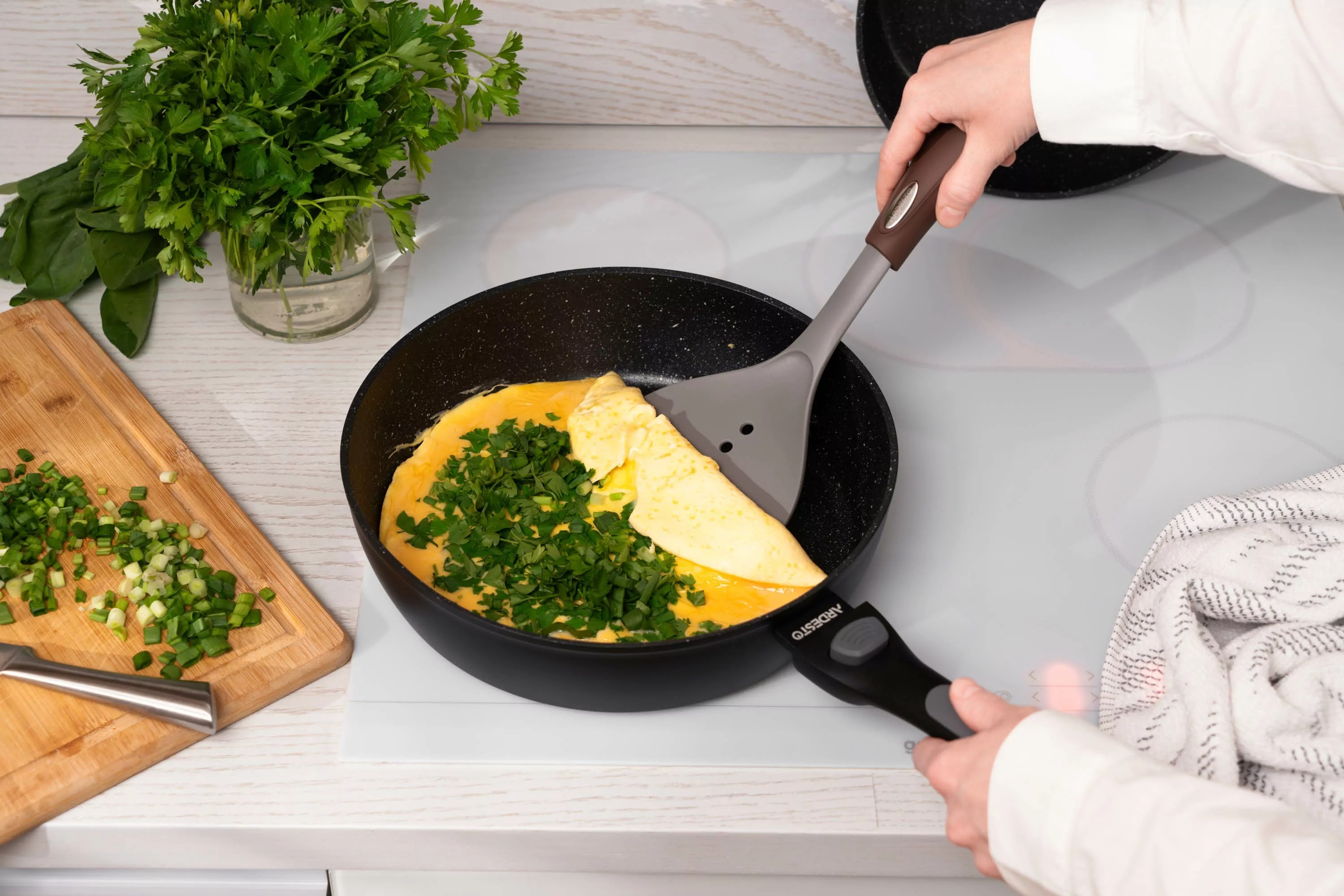 Сковорода глибока ARDESTO Gemini Bari 28 см, алюміній (AR1228B)фото11