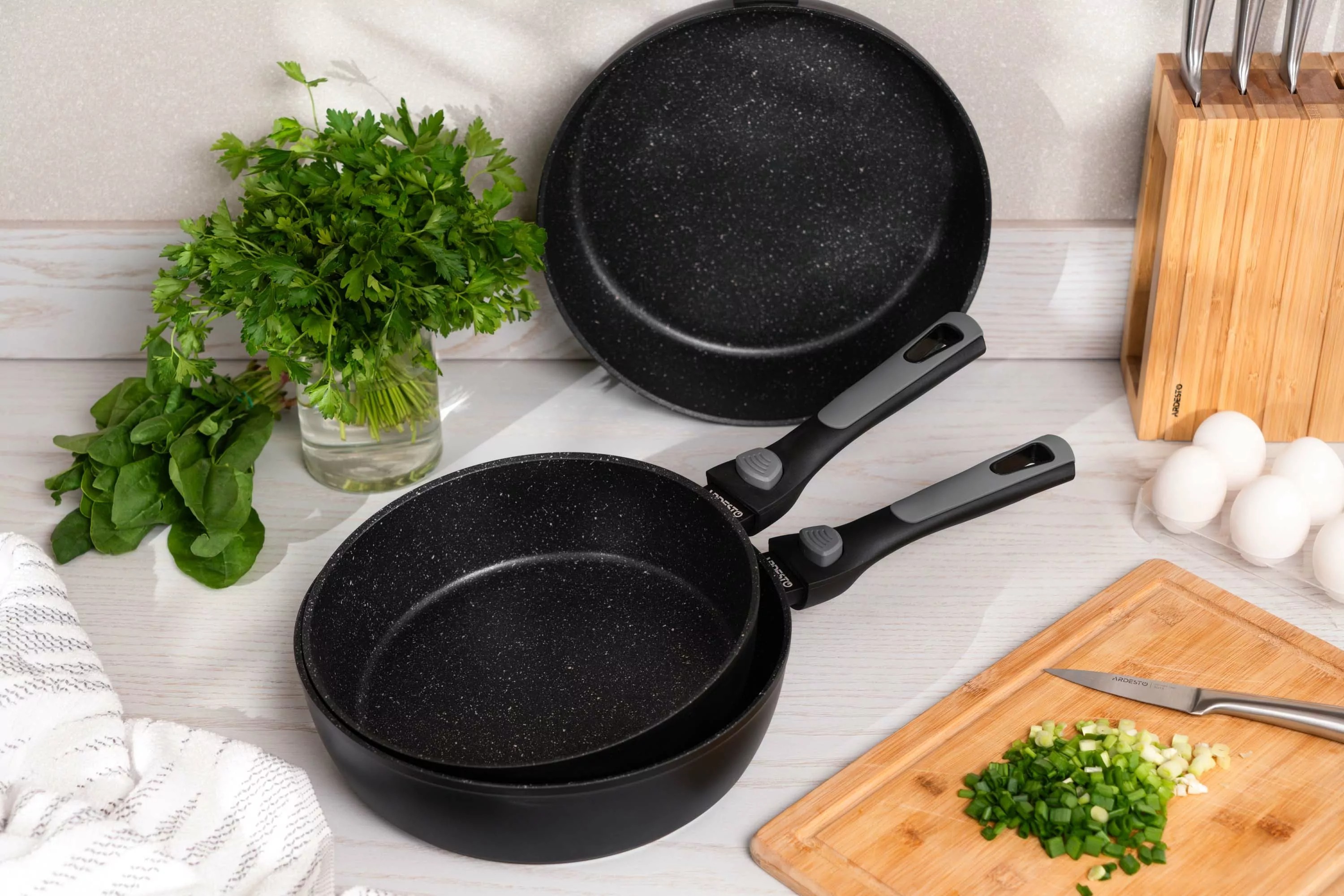 Сковорода глубокая ARDESTO Gemini Bari 26см, алюминий (AR1226B) фото 13