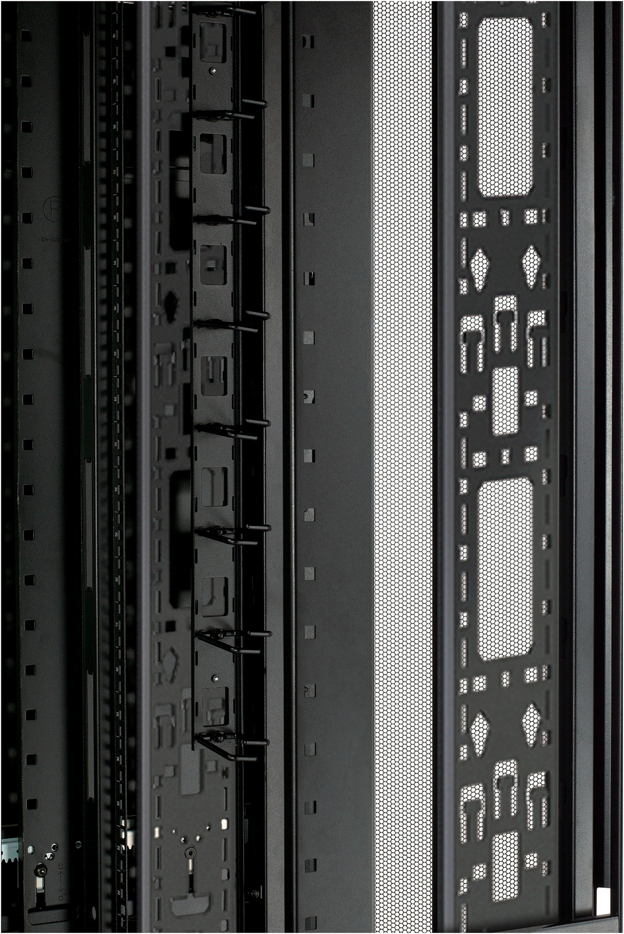 Шкаф APC NetShelter SX 42U (600x1070)мм цвет черный (AR3100) фото 11