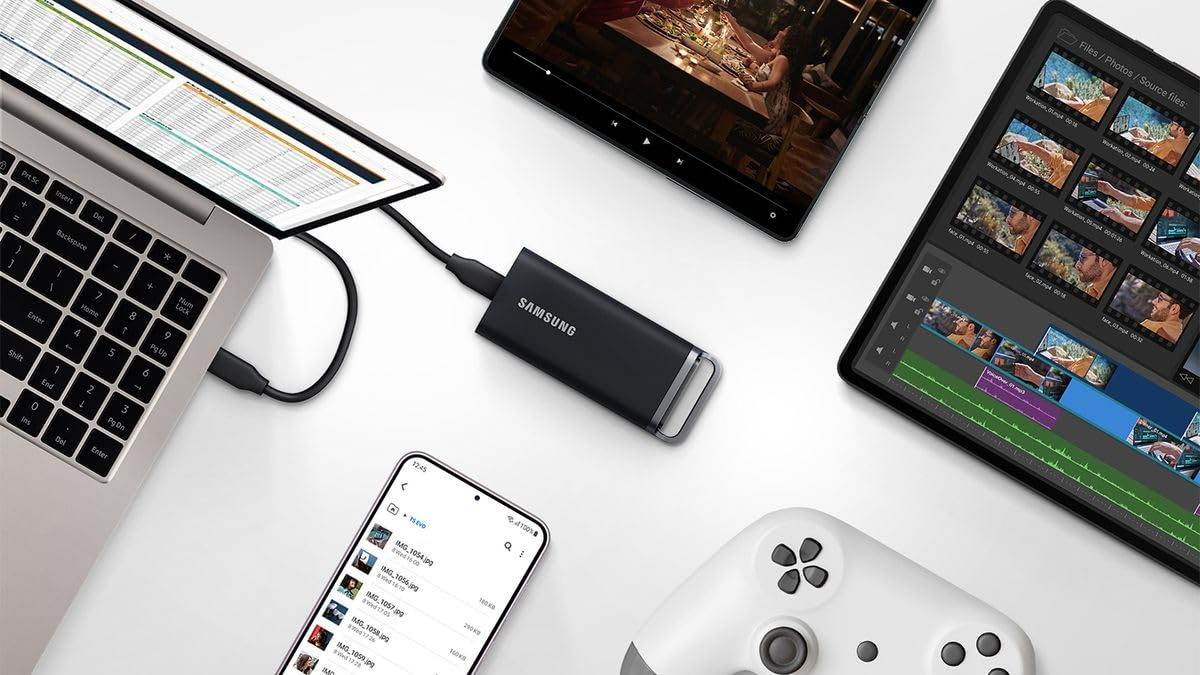 Портативний SSD Samsung 4TB T5 EVO USB-C 3.0 Shield T5 Black (MU-PH4T0S/EU)фото