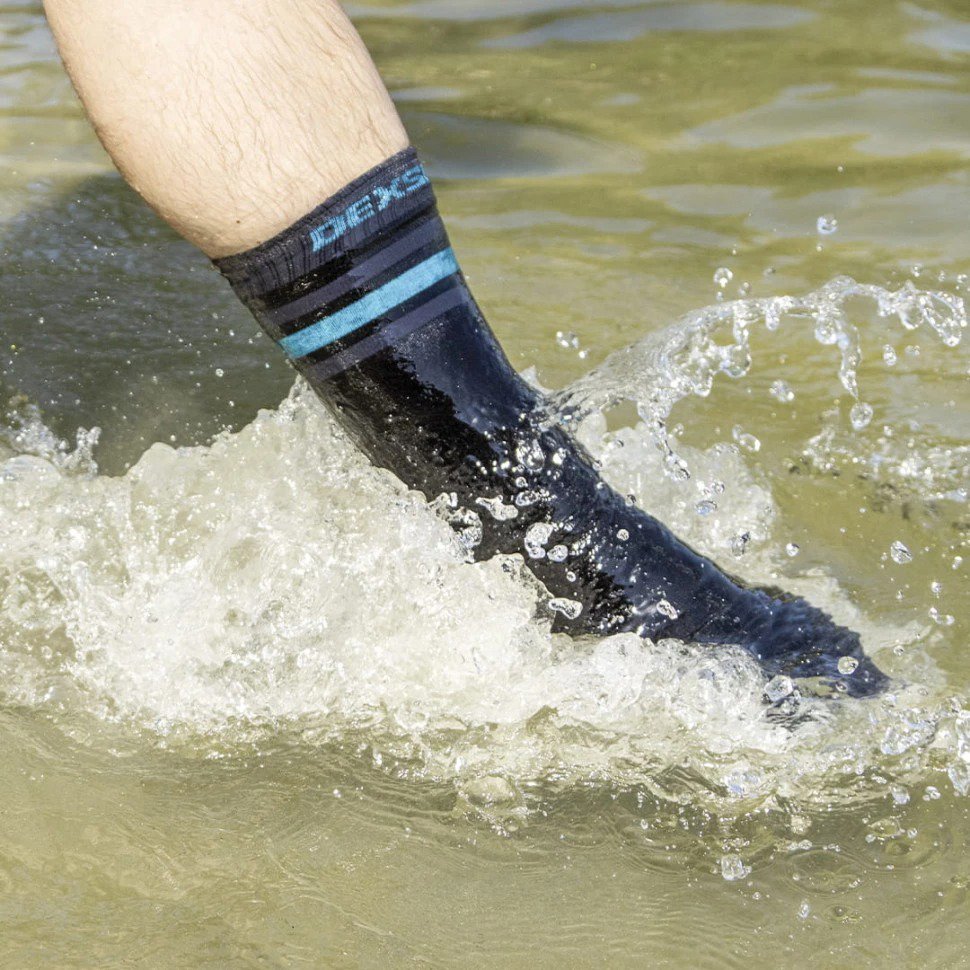 Носки водонепроницаемые Dexshell Ultra Dri Sports, р-р S, с голубой полосой фото 15