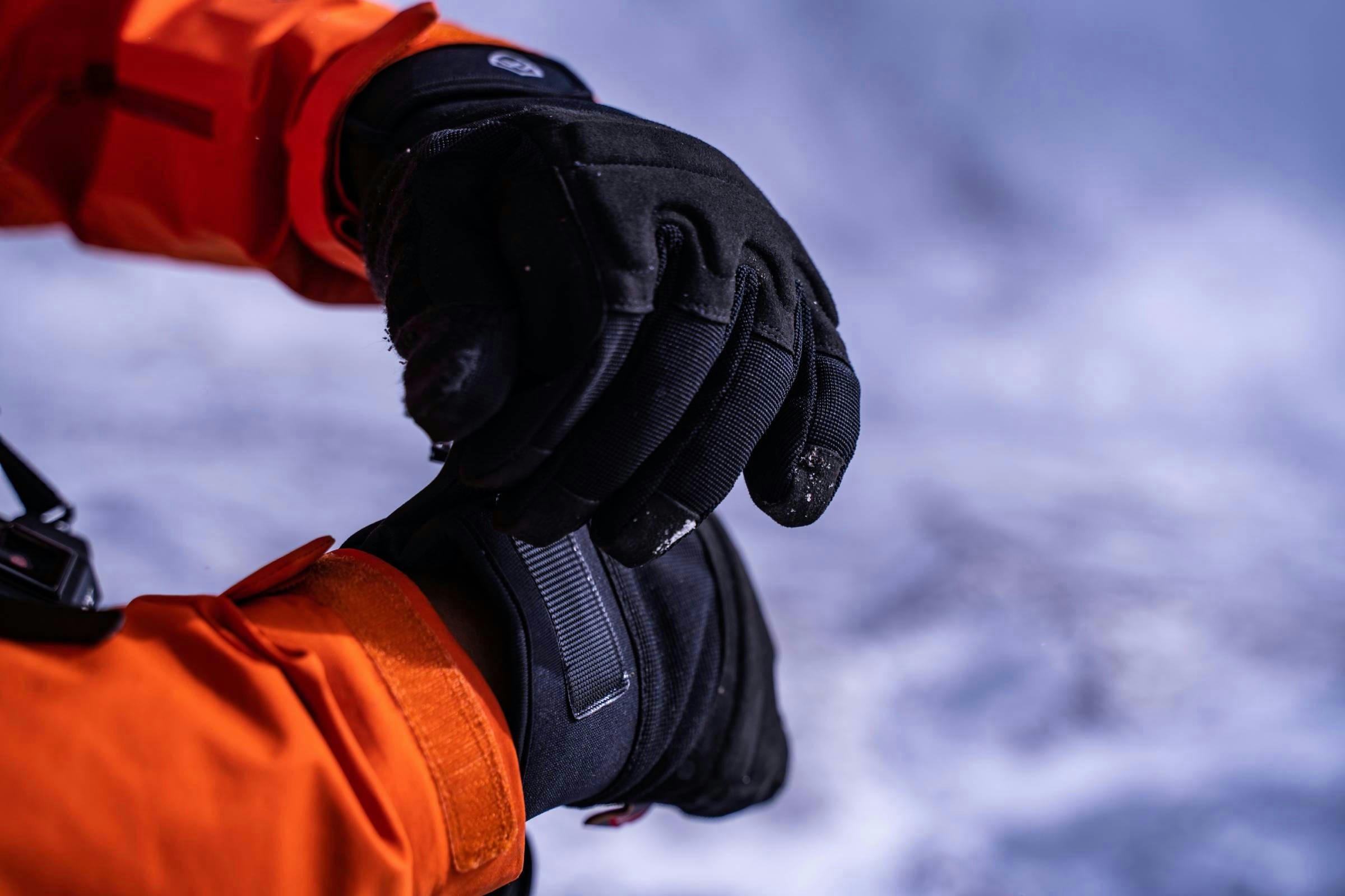 Перчатки водонепроницаемые Dexshell Arendal Biking Gloves, p-p М, зимние, черные фото 2