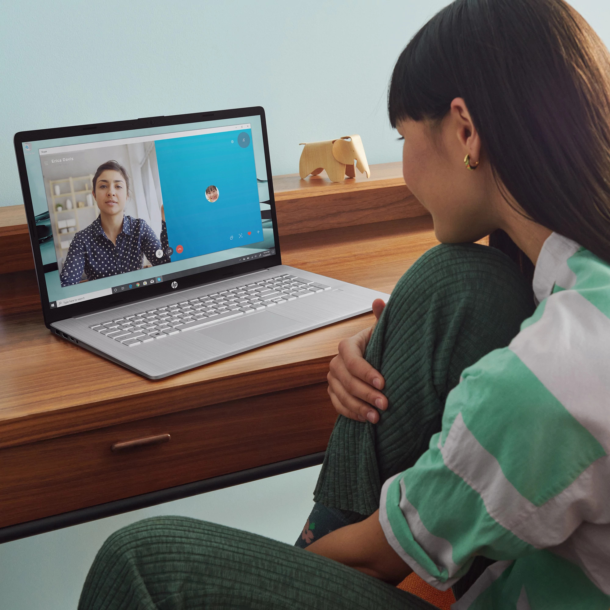 Ноутбук HP 17-cn2001ua (6J9H8EA)фото9