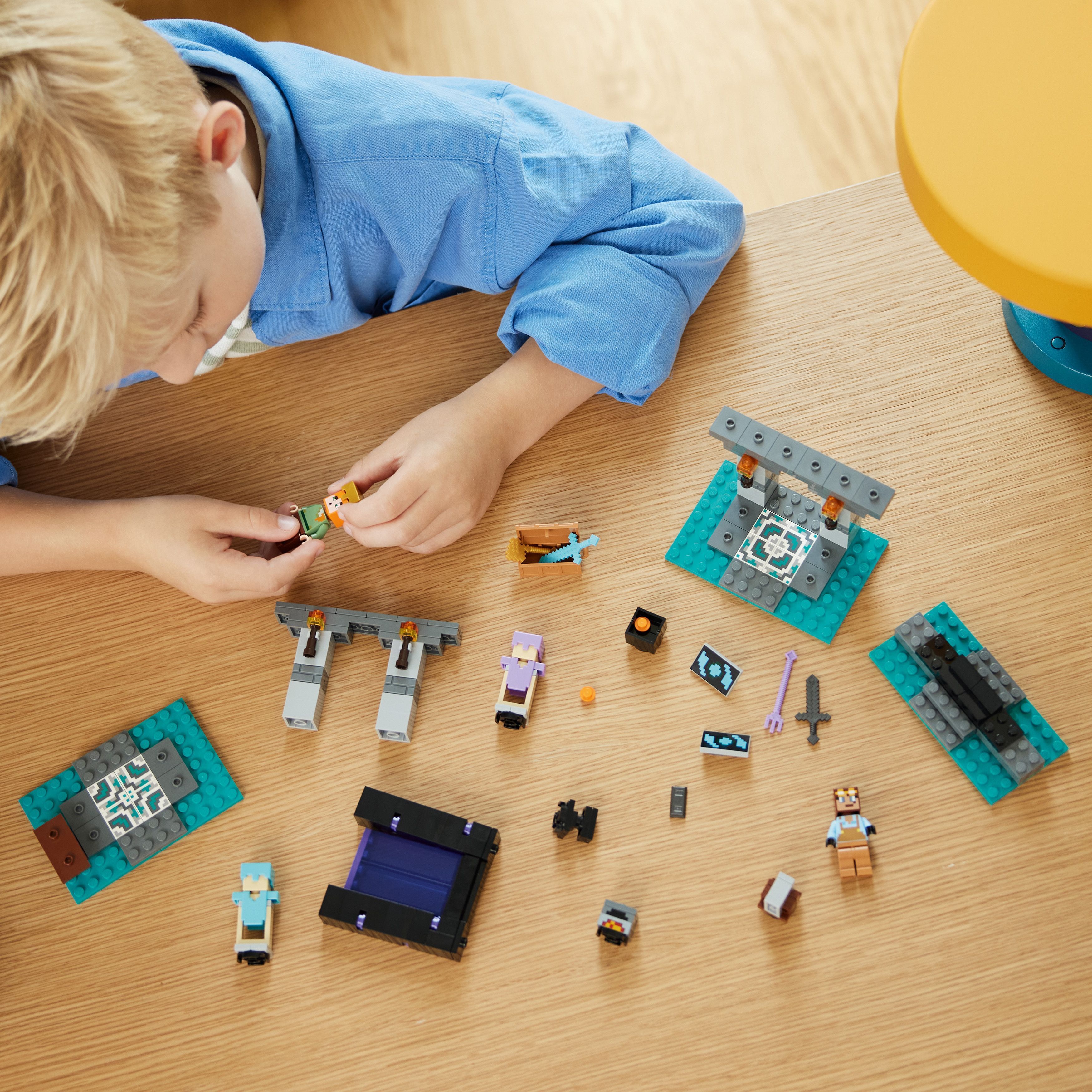 LEGO Minecraft Зброярня 21252фото8