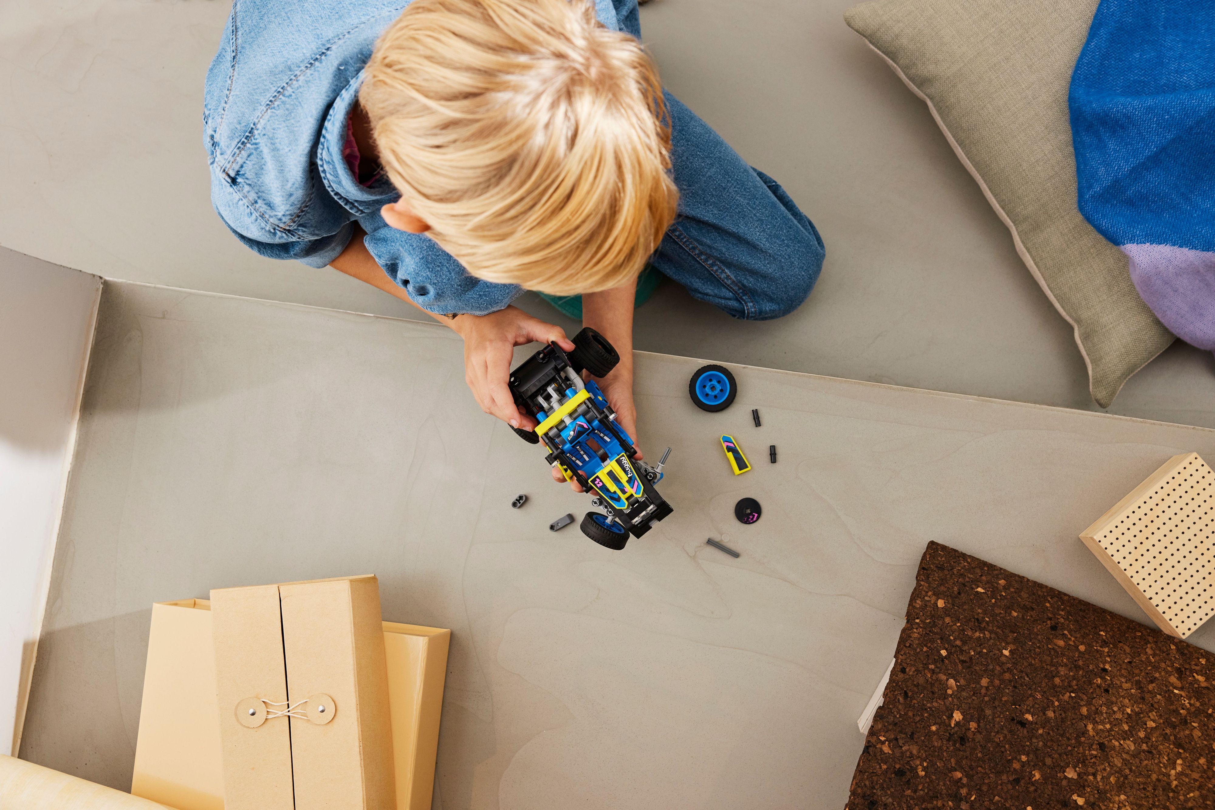 LEGO 42164 Technic Внедорожник багги для гонок фото 7