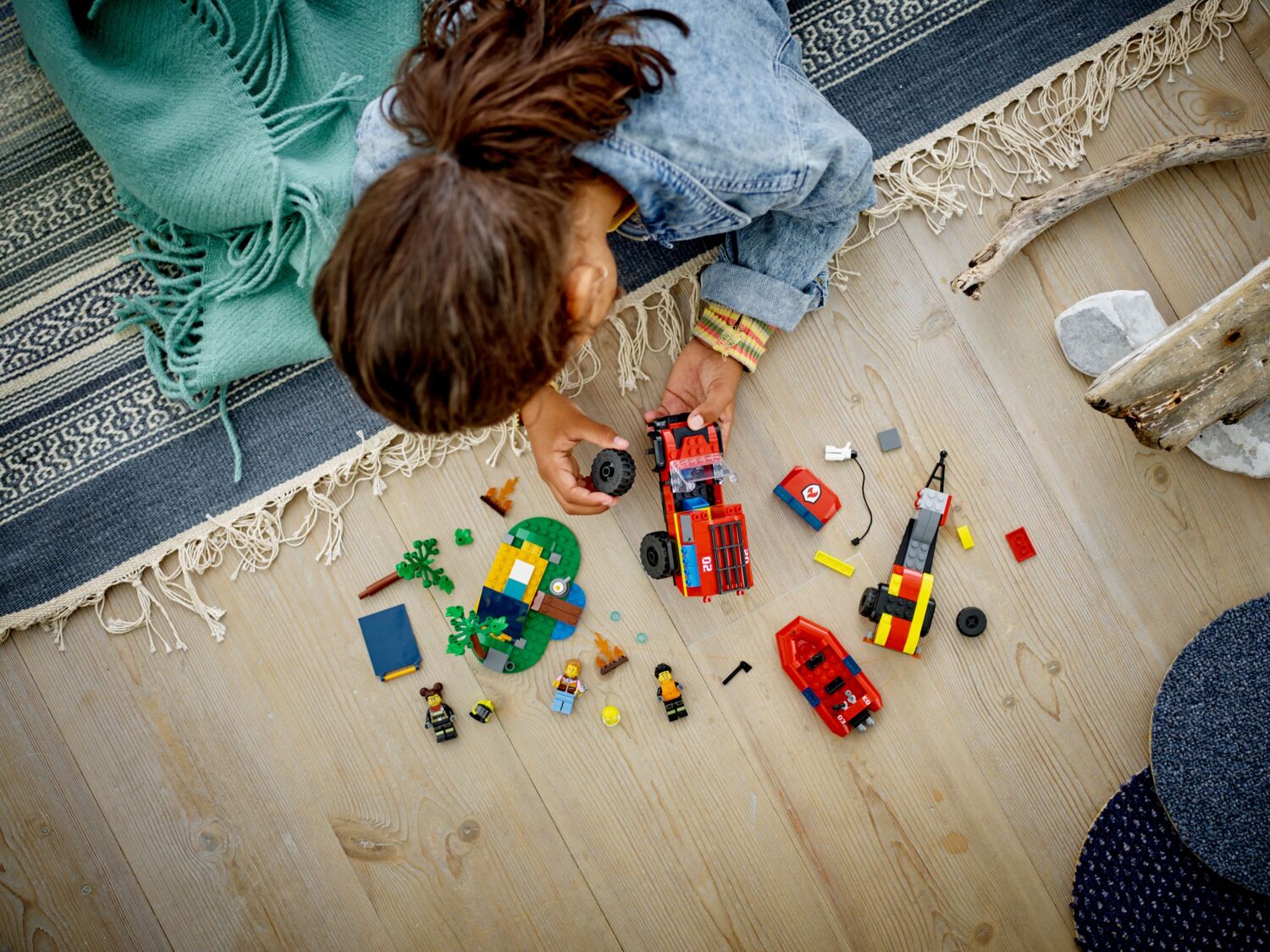 LEGO City Пожежний позашляховик з рятувальним човном 60412фото