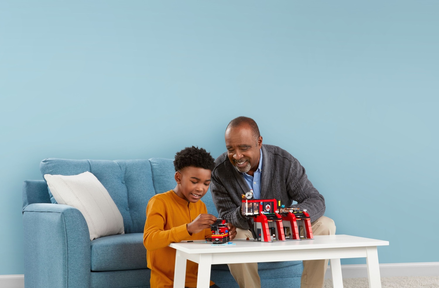 LEGO City Пожежне депо з пожежною машиною 60414фото