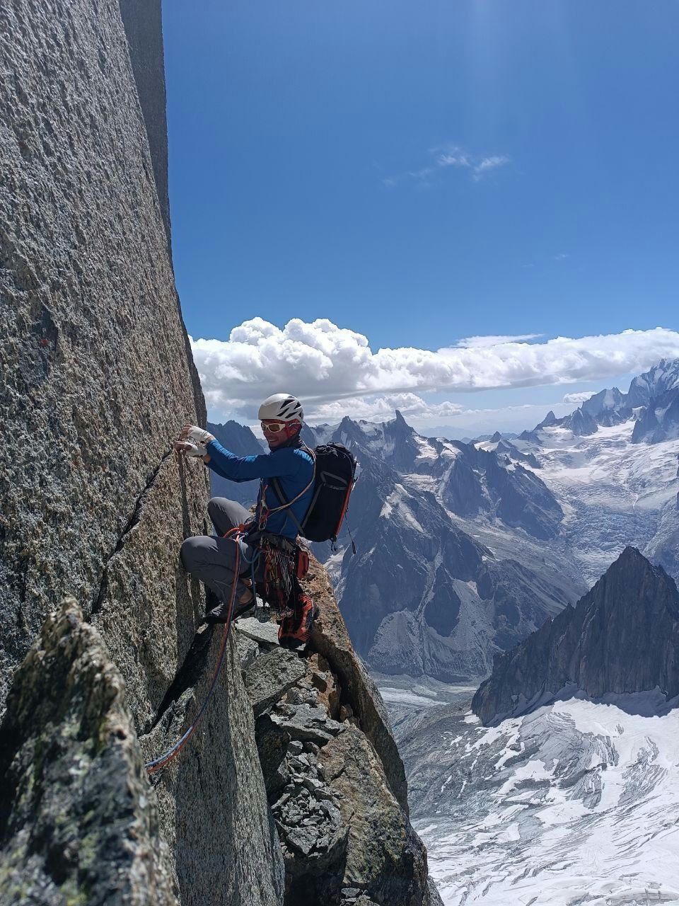 Альпіністський рюкзак Guide 30L чорнийфото9