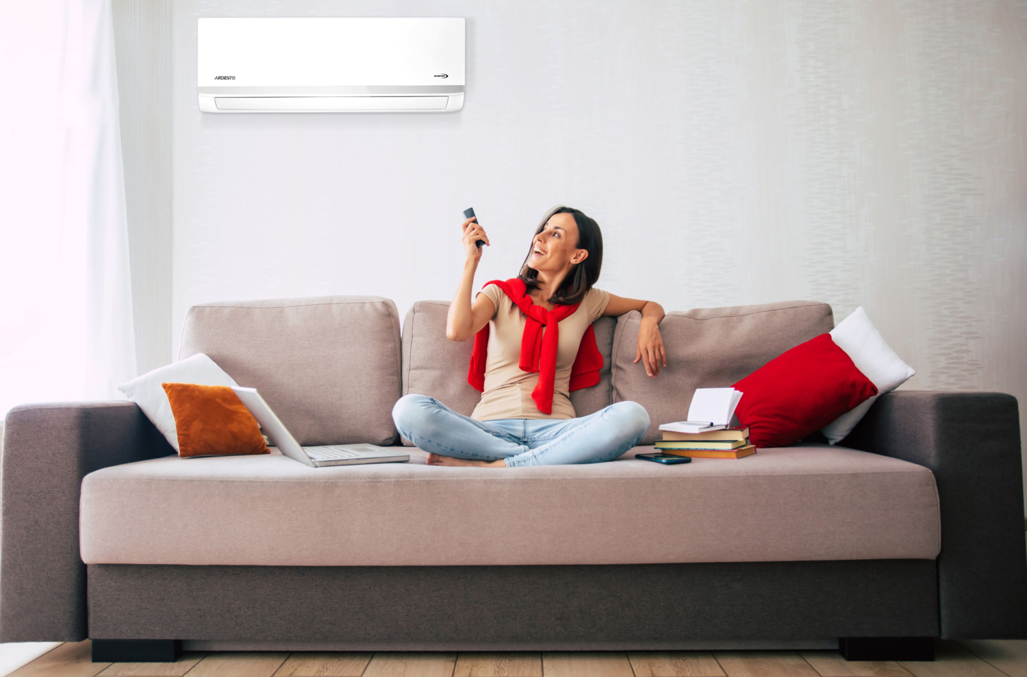 Кондиціонер ARDESTO ACM-07INV-R32-WF-AG-Sфото