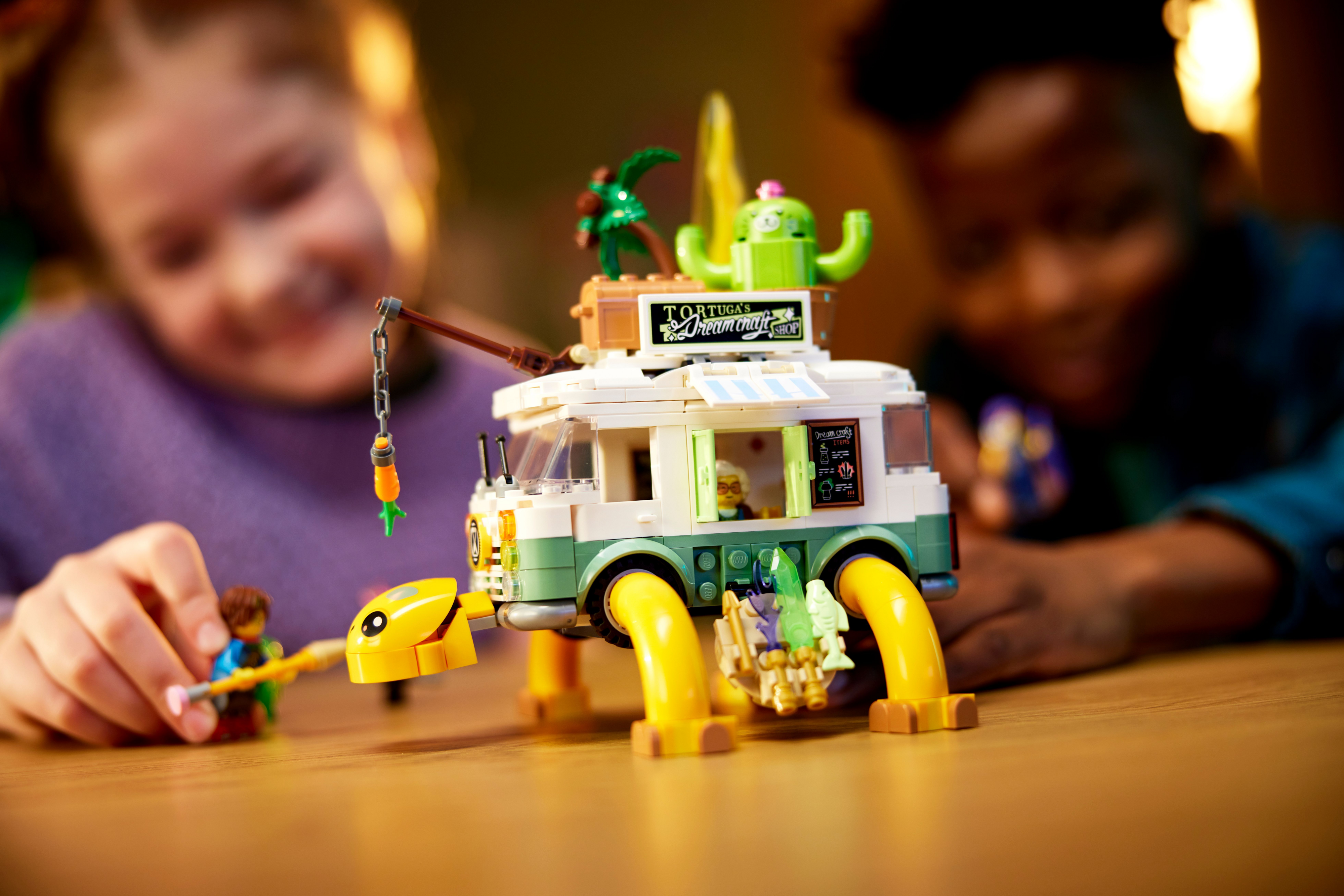 Конструктор LEGO DREAMZzz™ Фургон Черепаха пані Кастільофото24