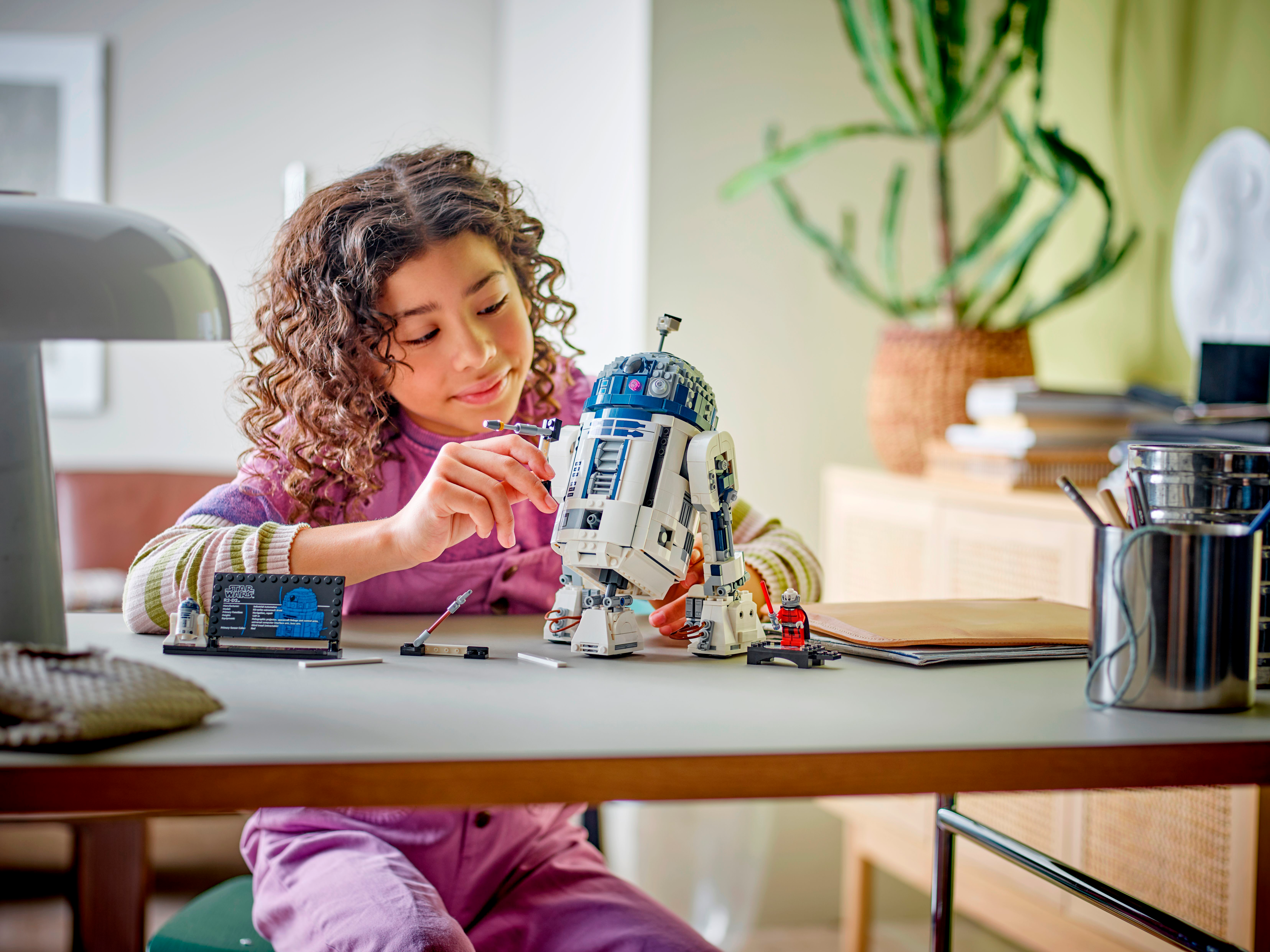 Конструктор LEGO Star Wars R2-D2 фото 10