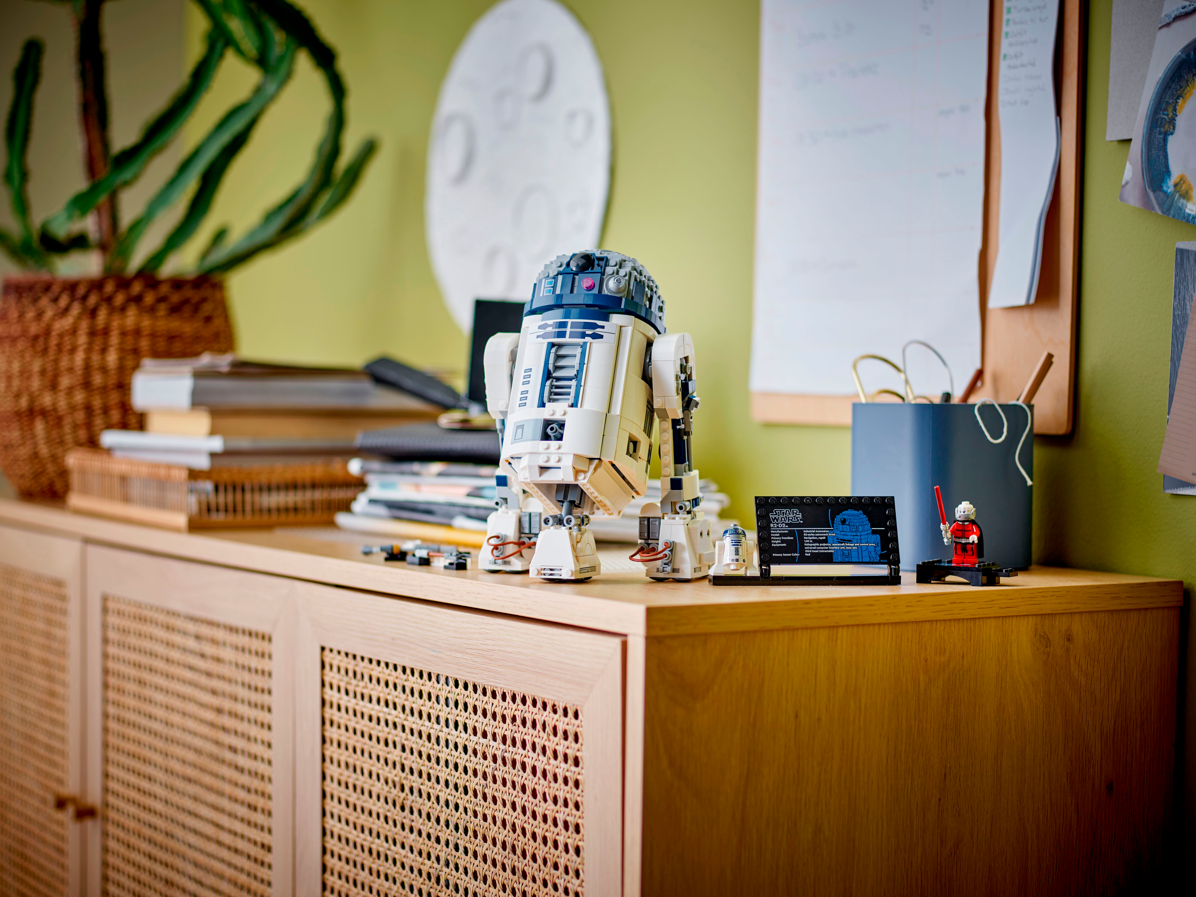 Конструктор LEGO Star Wars R2-D2 фото 13