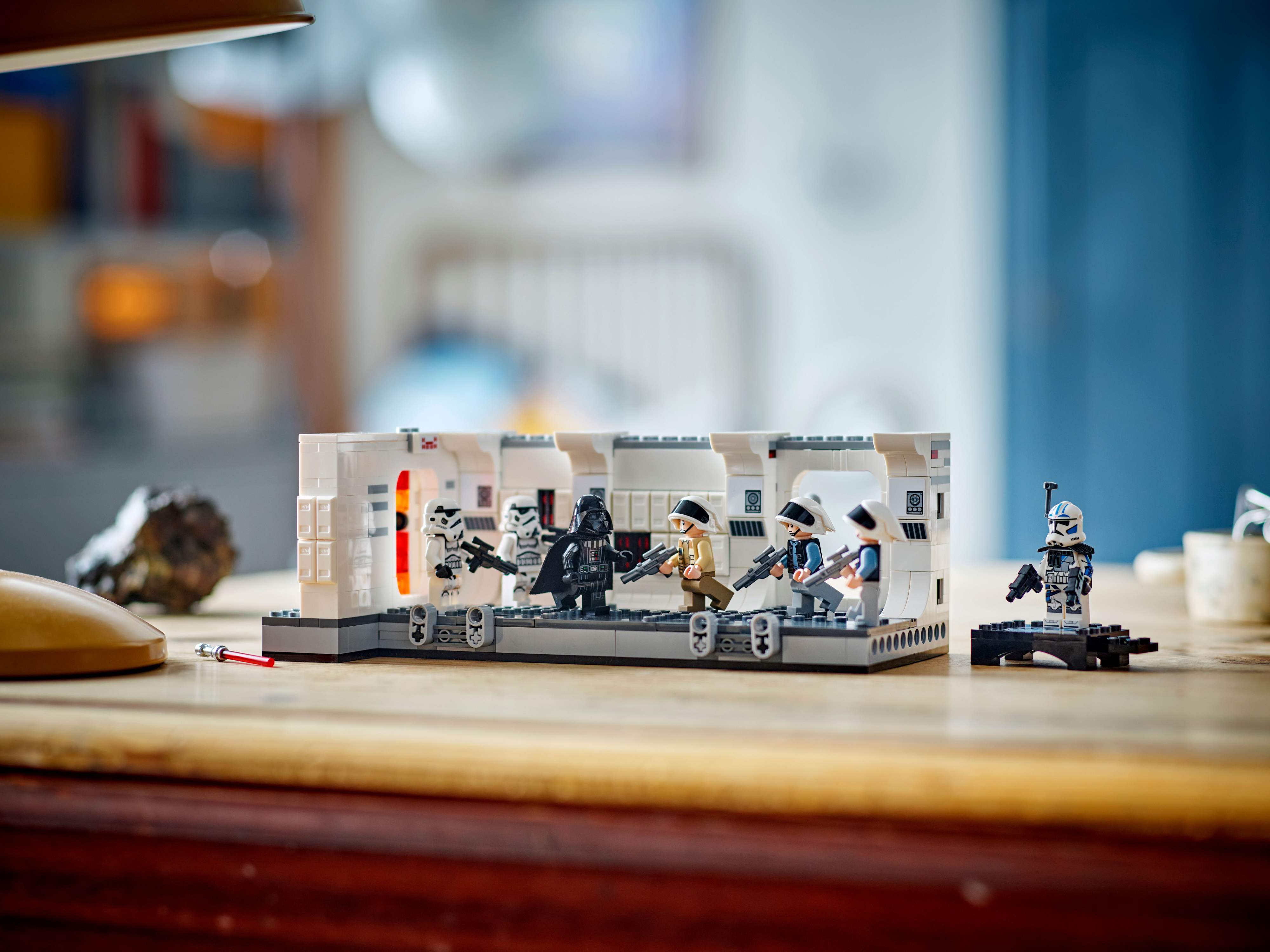 Конструктор LEGO Star Wars Посадка на борт Тантів IV фото 18