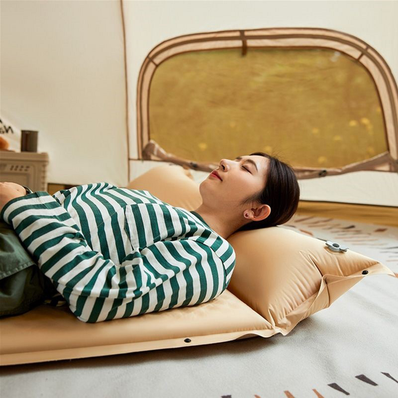 Самонадувающийся коврик двухместный с подушкой Naturehike CNK2300DZ014, 60 мм, бежевый фото 8