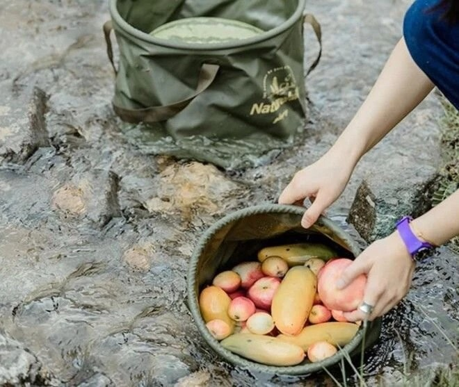 Складне відро для води з ПВХ Naturehike NH20SJ040, 10л, зеленийфото3