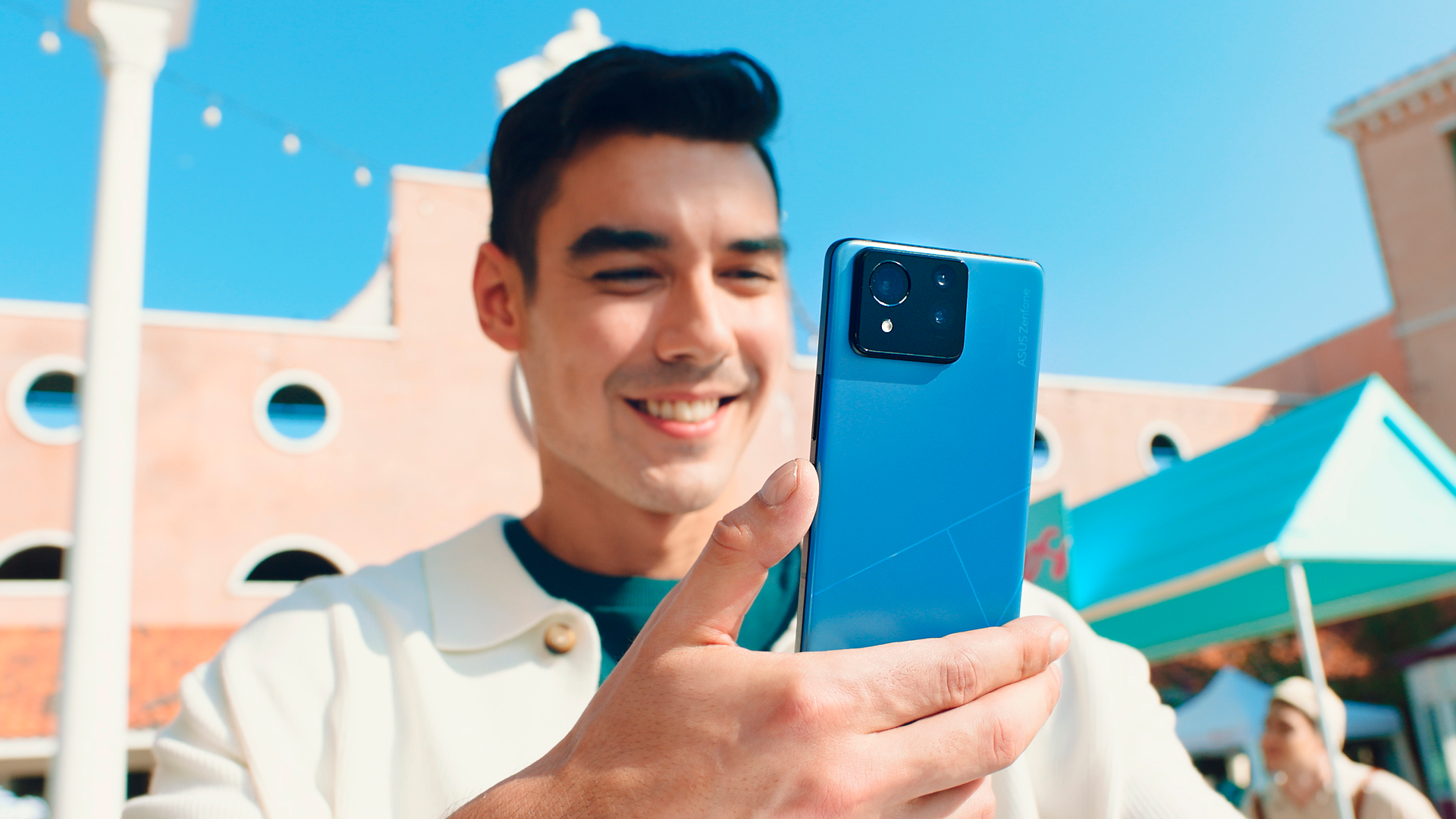 Смартфон Asus Zenfone 11 Ultra 16/512Gb 5G Blue (90AI00N7-M001H0)фото38