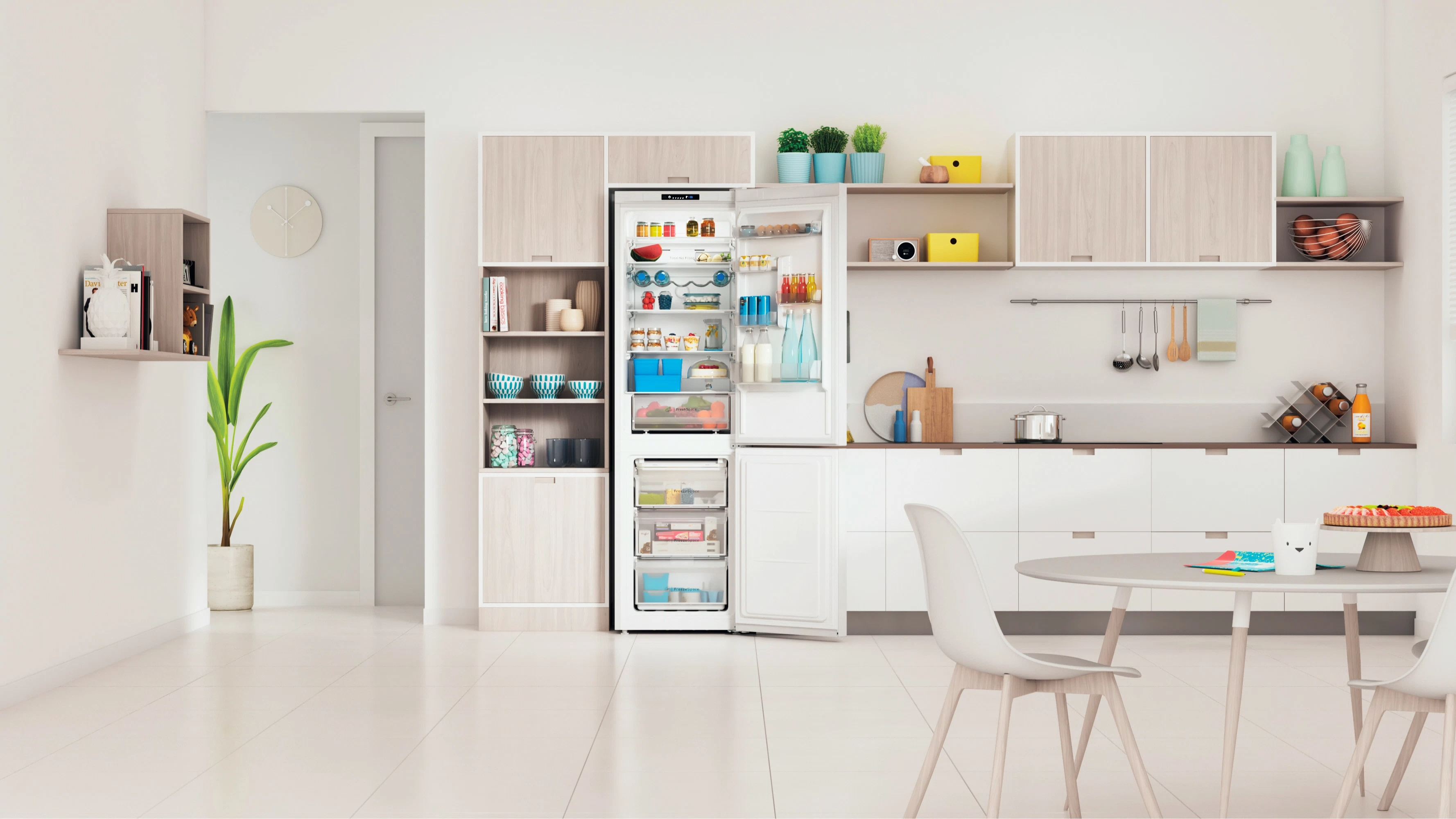 Холодильник Indesit INFC9TI22W фото 7