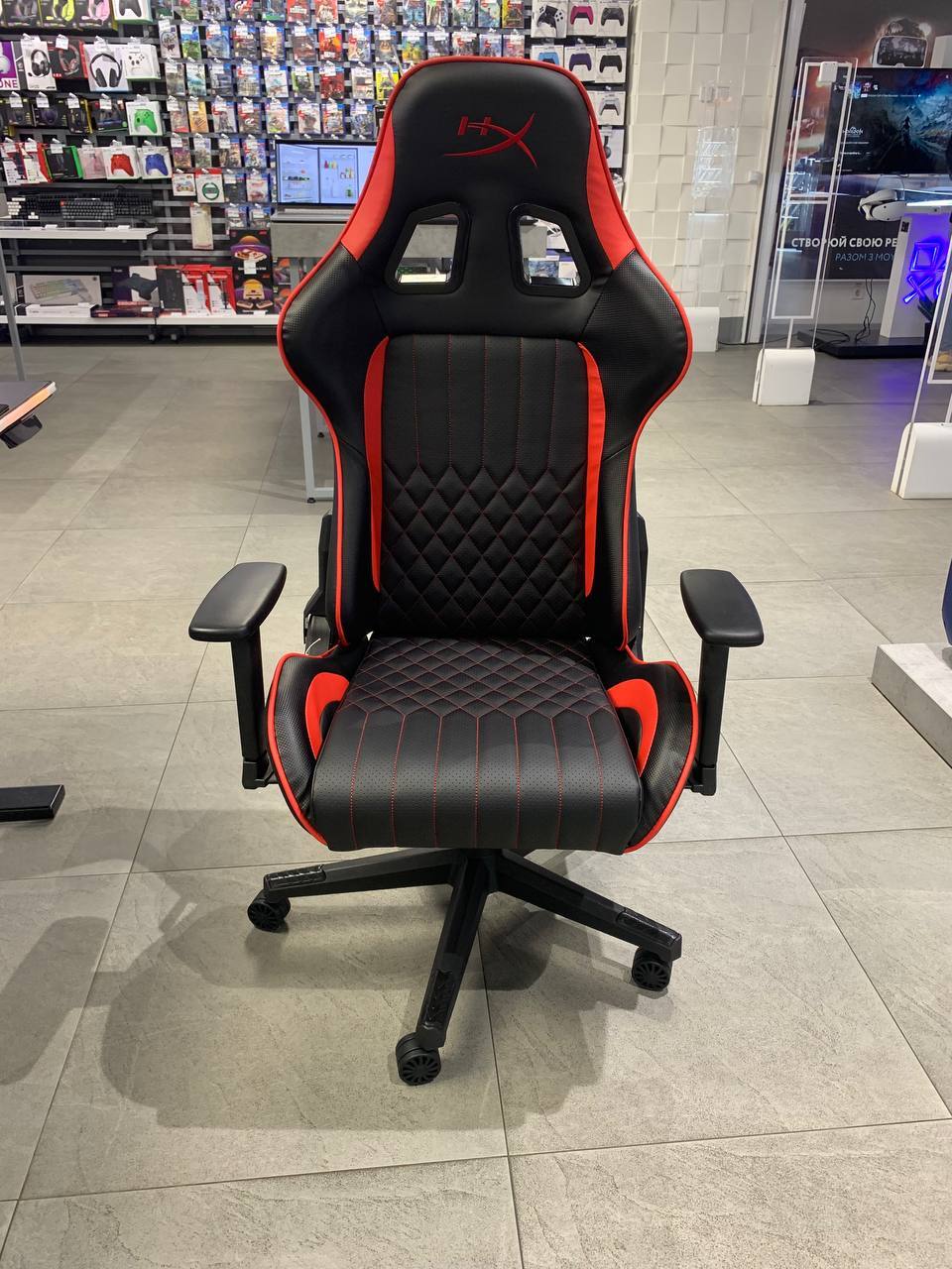 Игровое кресло HyperX BLAST CORE Black/Red фото 4