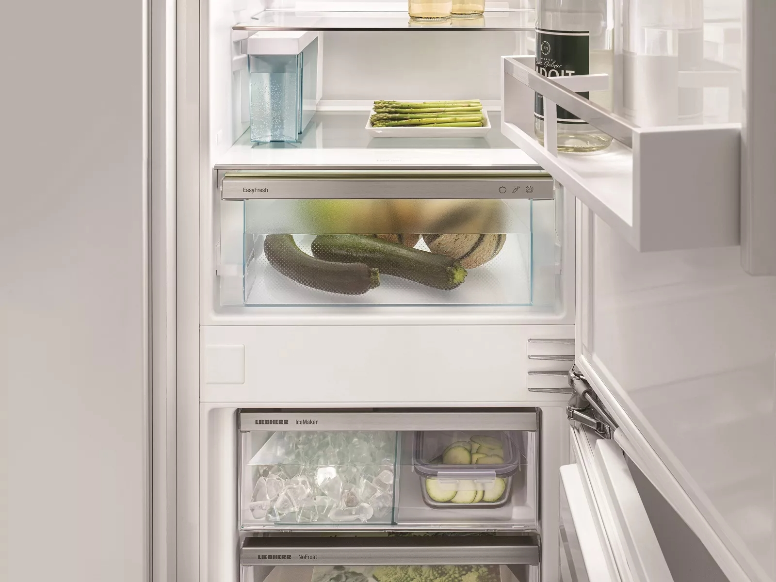 Встраиваемый холодильник Liebherr ICNE5133 фото 12