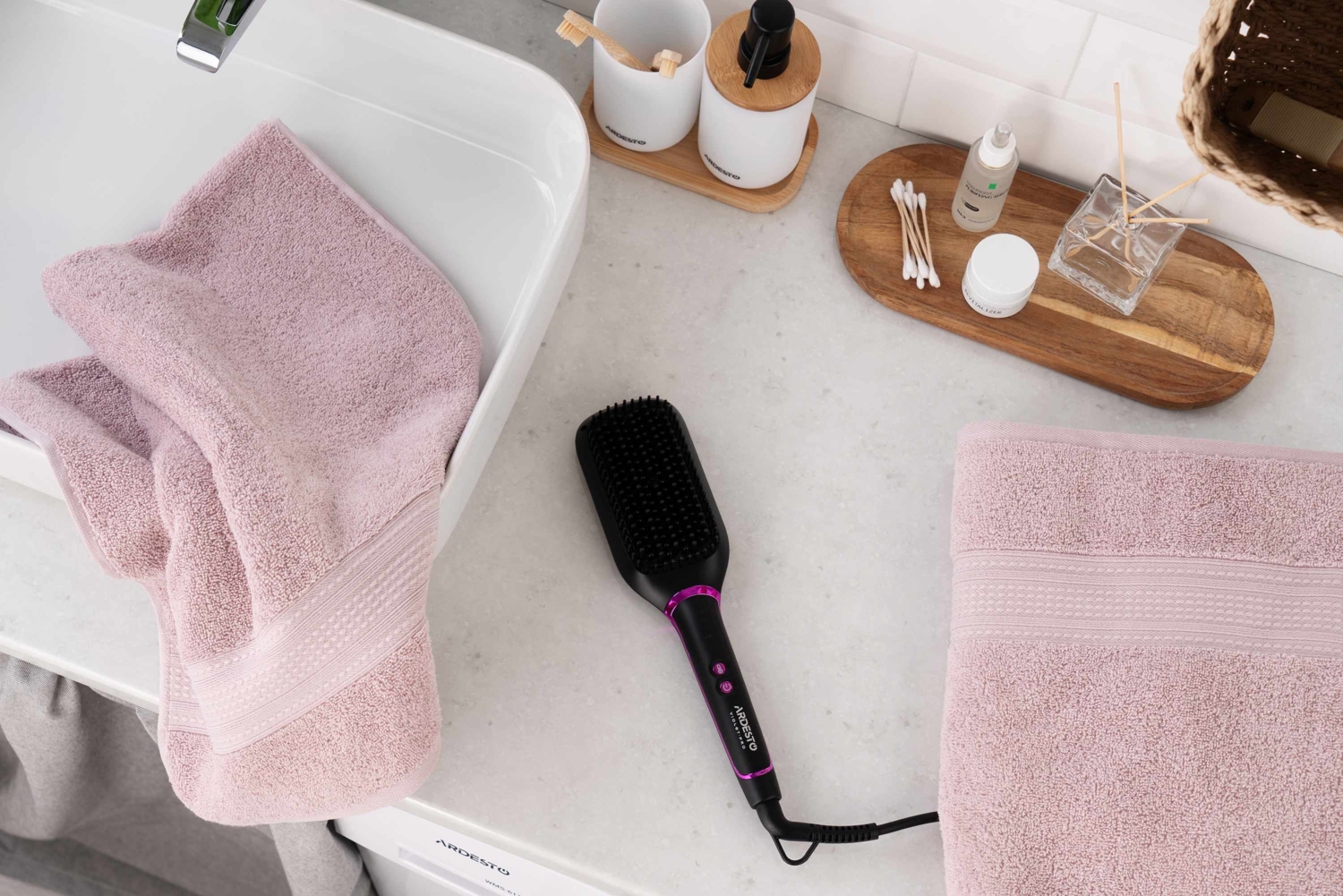 Щітка-випрямляч ARDESTO Violet Pro HSB-Y220PROфото