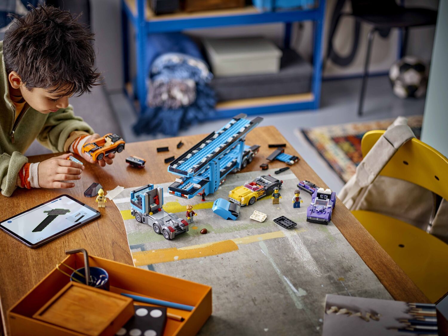 LEGO 60408 City Вантажівка-транспортер зі спортивними автофото