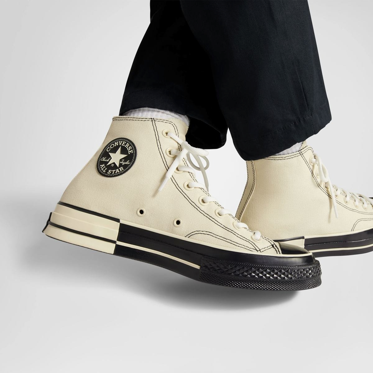 Кеди Converse Chuck 70 HI A08188C 39 (6 US) чорно-біліфото9