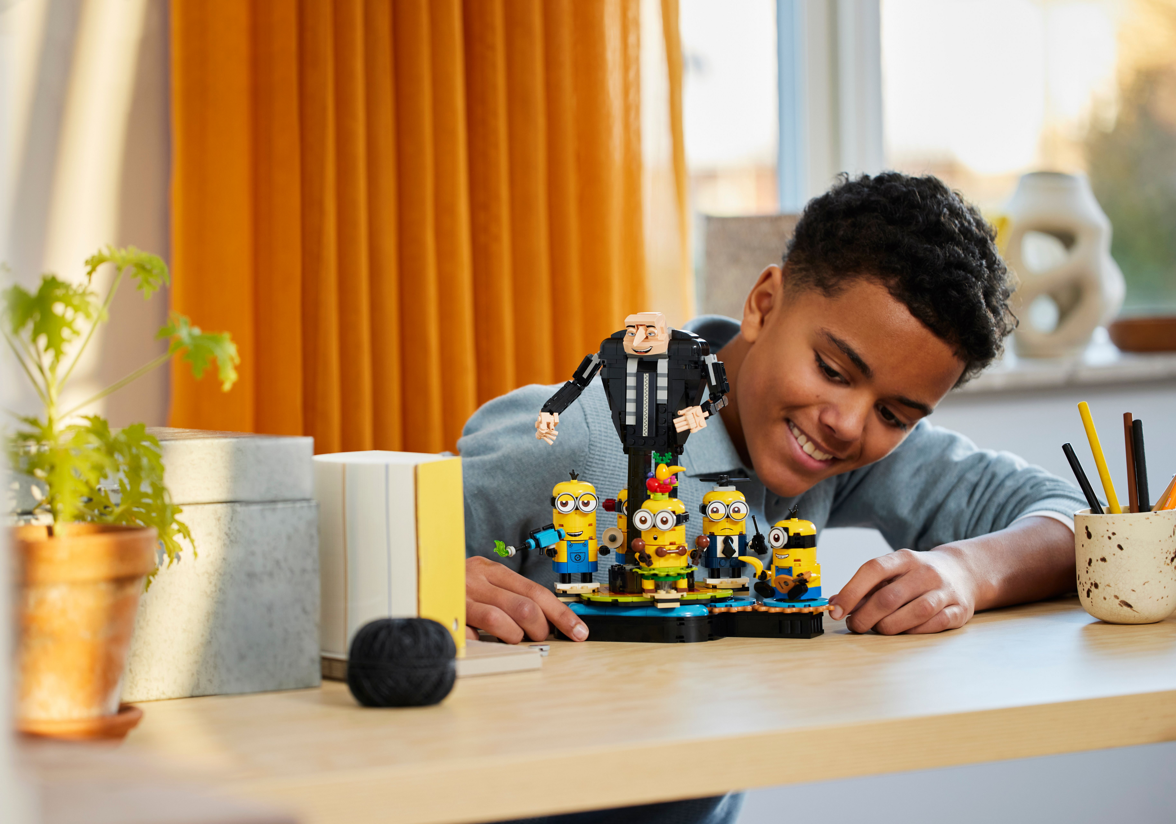 Конструктор LEGO 75582 Гру та Міньйони з кубиківфото10